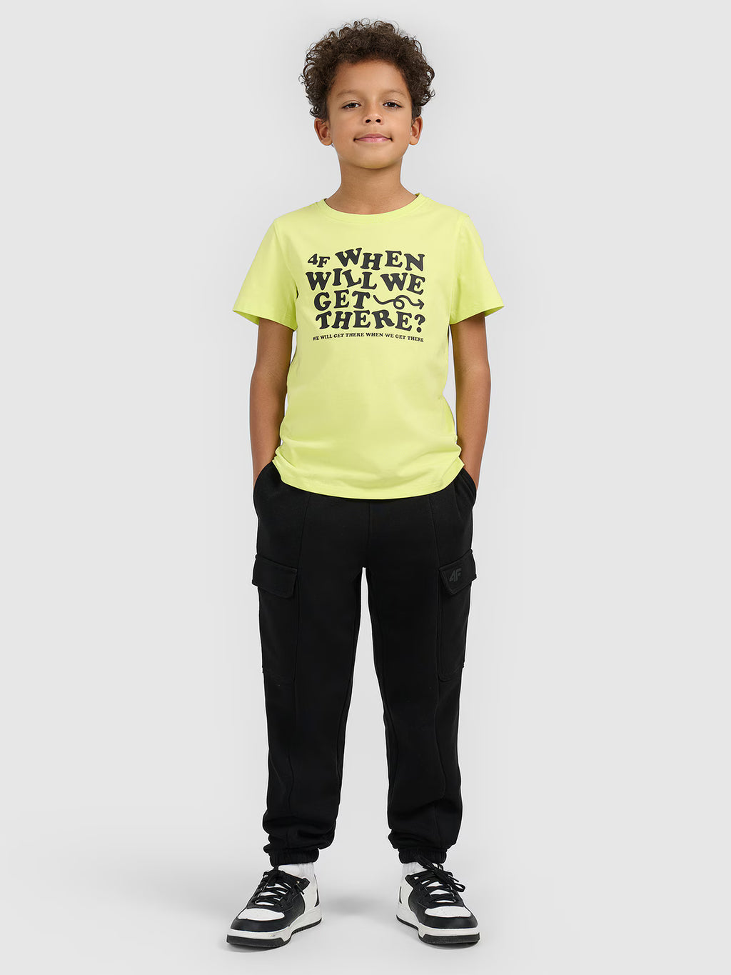 T-shirt regular z nadrukiem chłopięcy