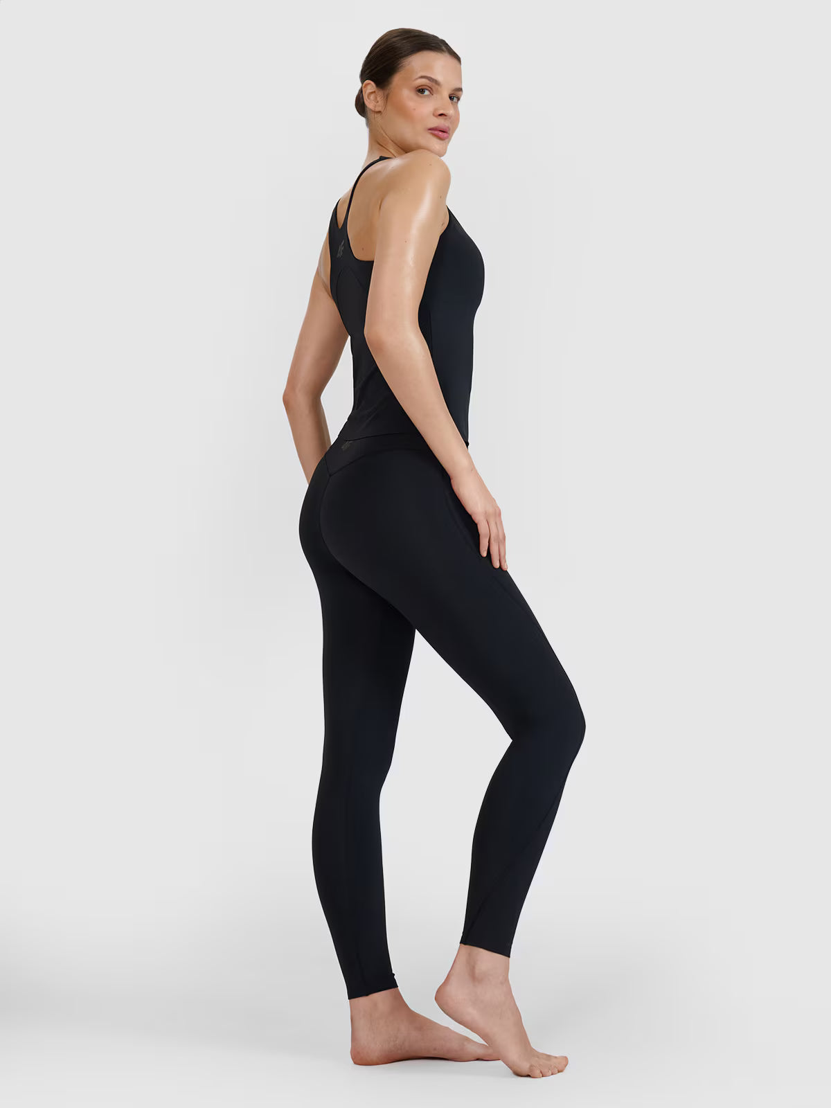 Legginsy do jogi i pilatesu szybkoschnące damskie