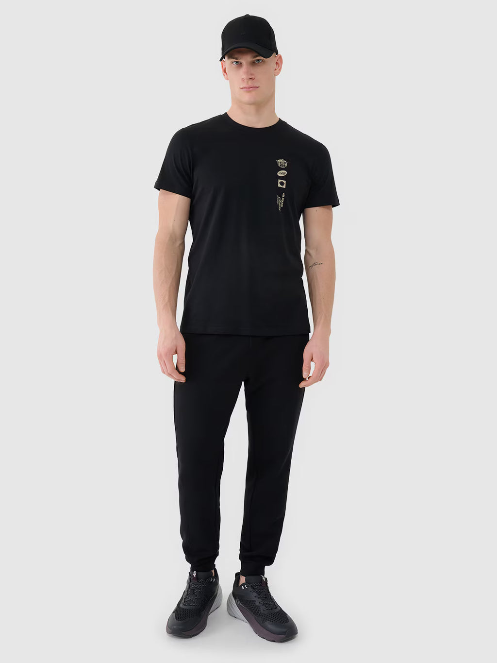 T-shirt regular z nadrukiem męski