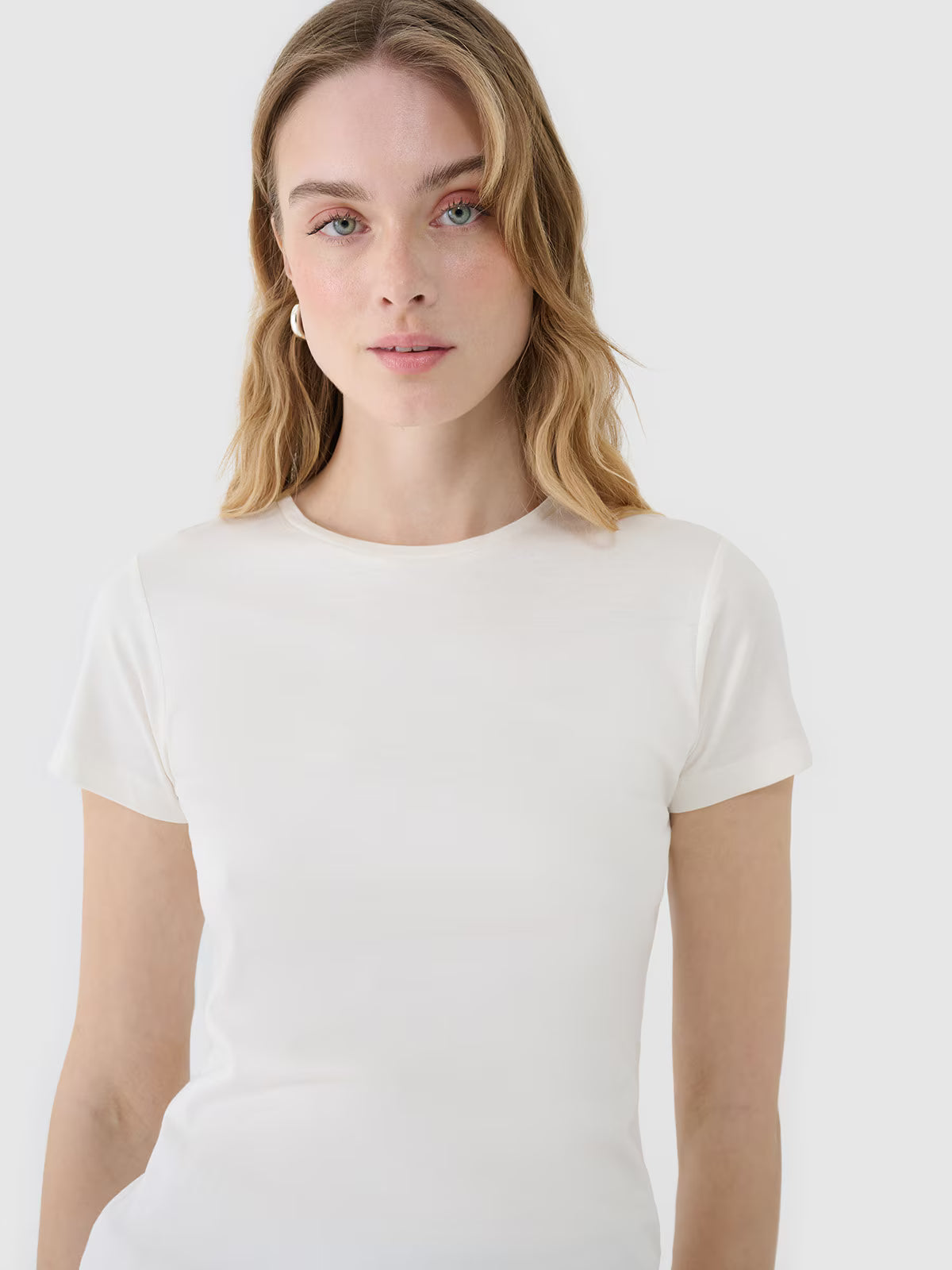 T-shirt slim z modalem damski