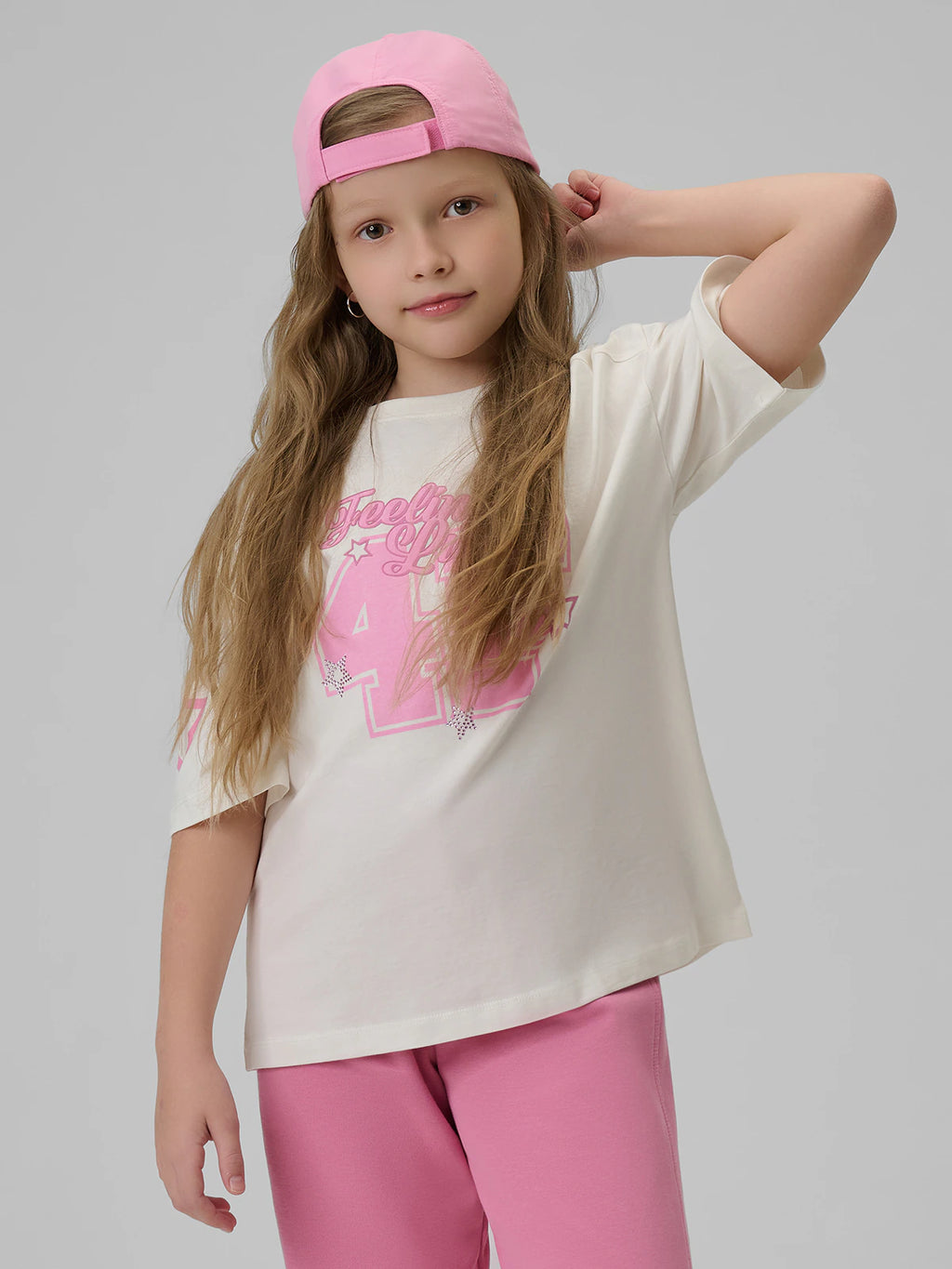 T-shirt loose z nadrukiem dziewczęcy