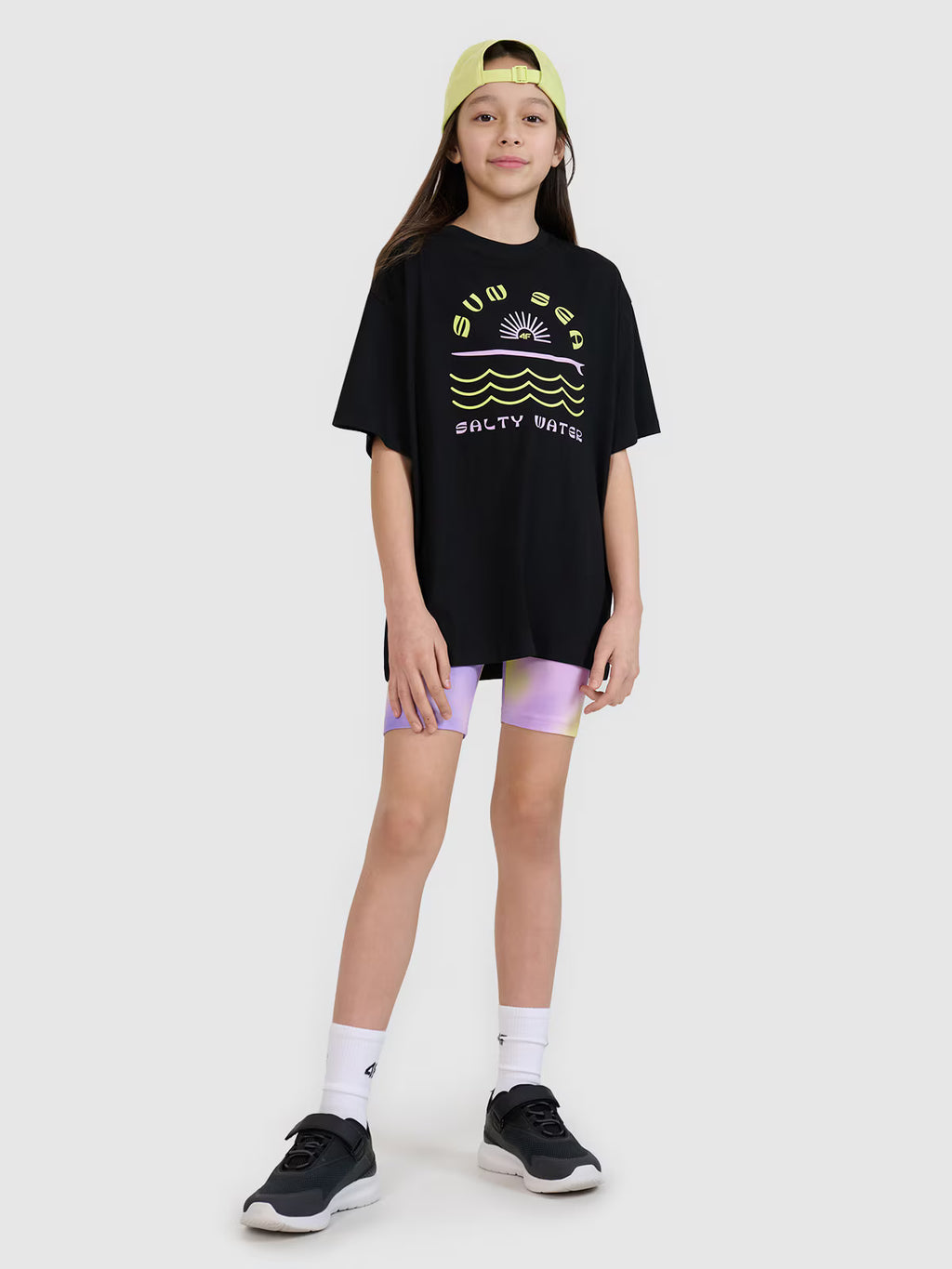 T-shirt oversize z nadrukiem dziewczęcy