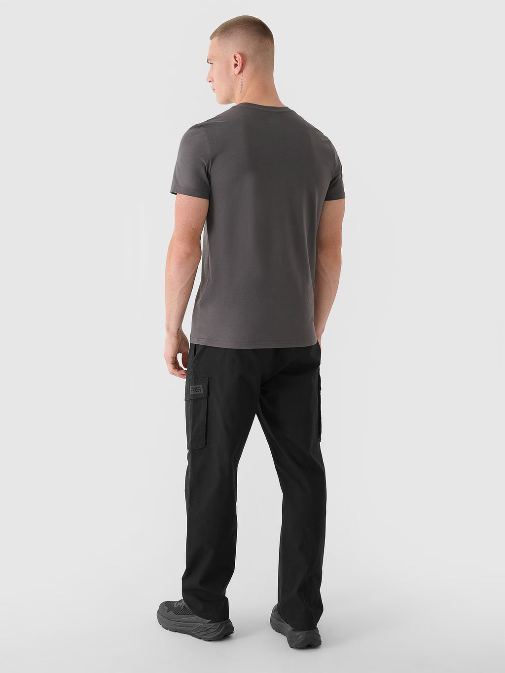 Spodnie casual cargo męskie 4F x Robert Lewandowski