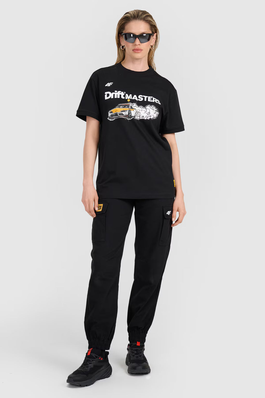 T-shirt regular z nadrukiem uniseks 4F x Drift Masters