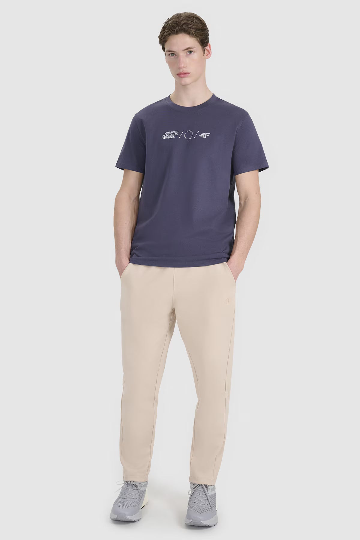 T-shirt regular z nadrukiem męski