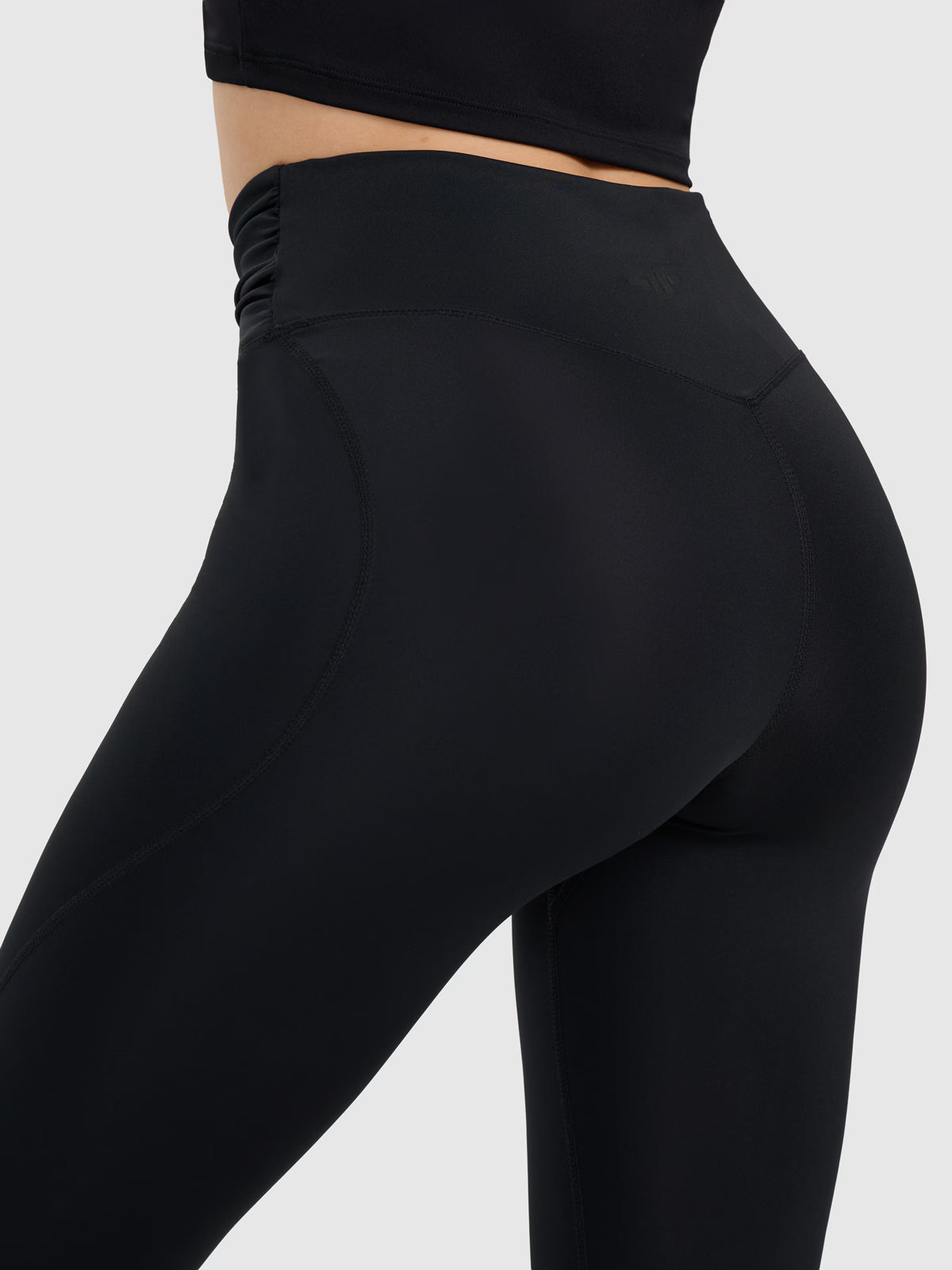 Legginsy do jogi i pilatesu szybkoschnące damskie