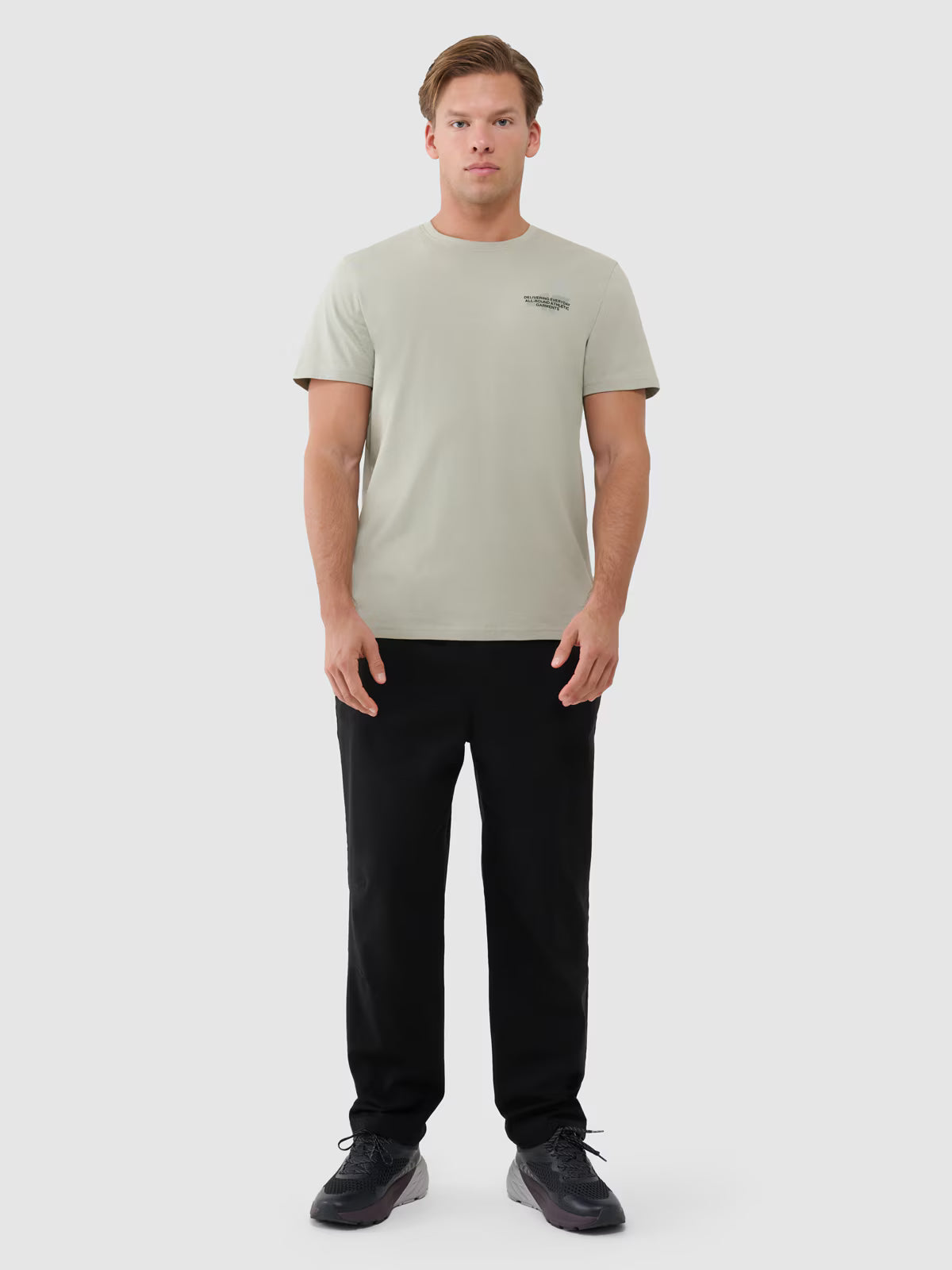T-shirt regular z nadrukiem męski