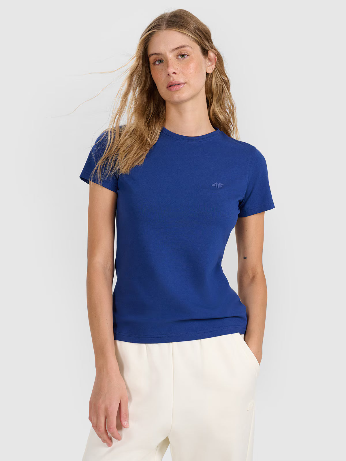 T-shirt slim gładki damski