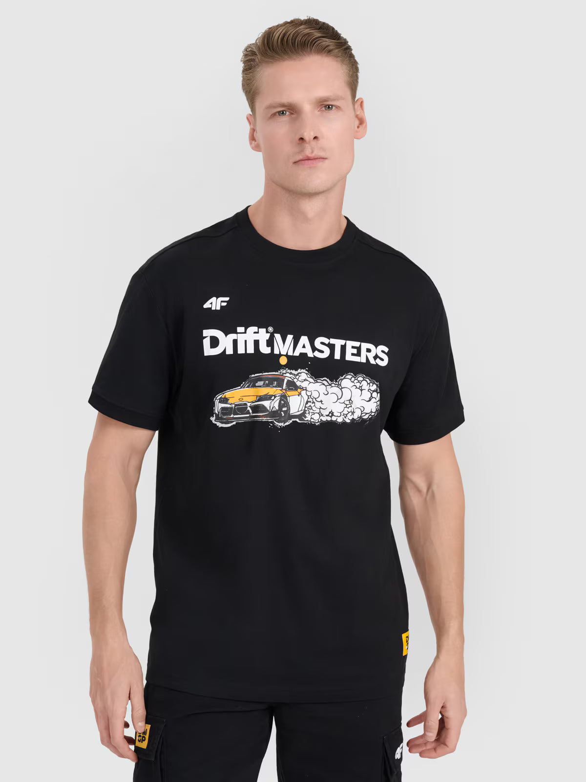 T-shirt regular z nadrukiem uniseks 4F x Drift Masters