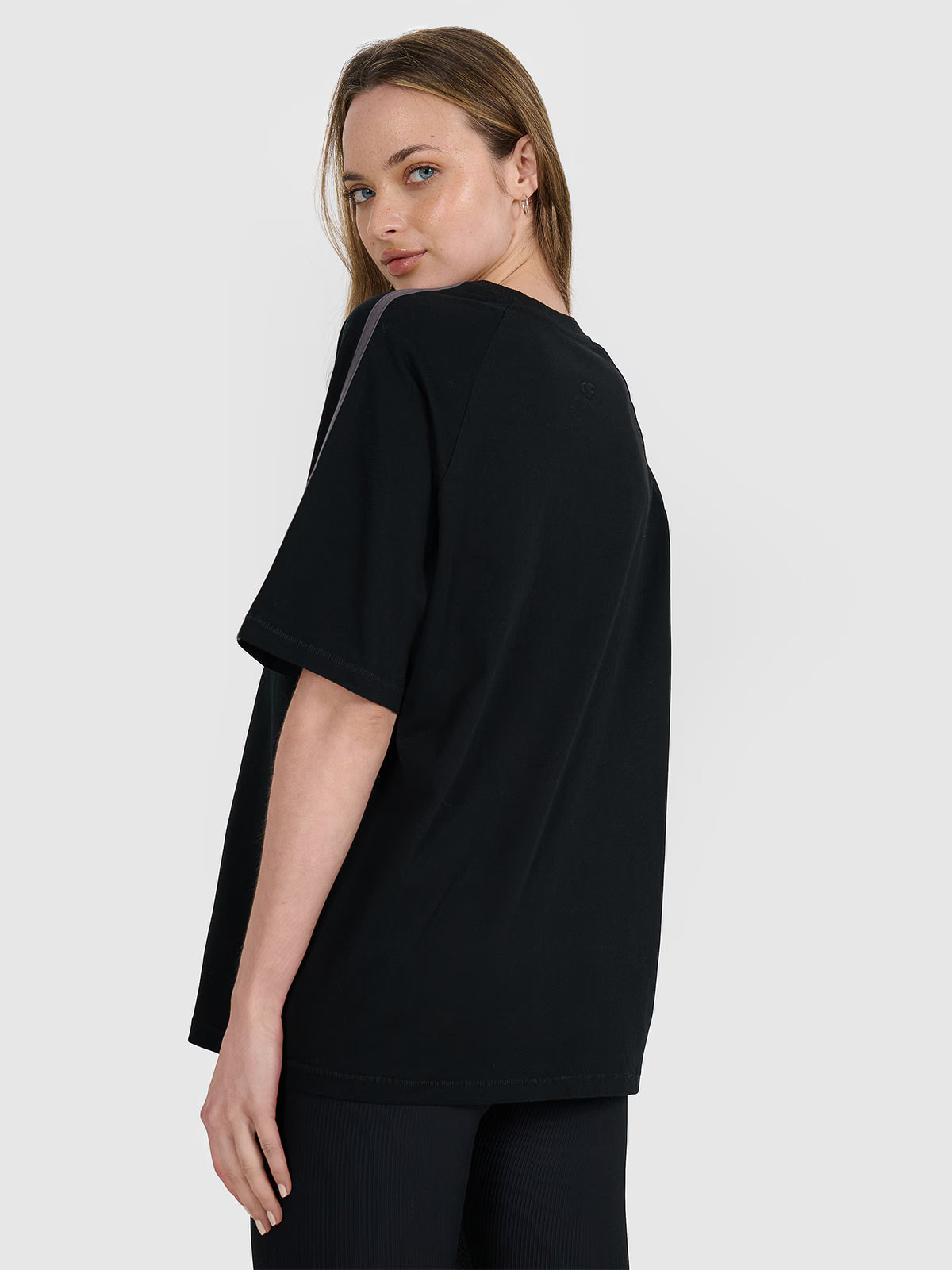T-shirt oversize z nadrukiem damski