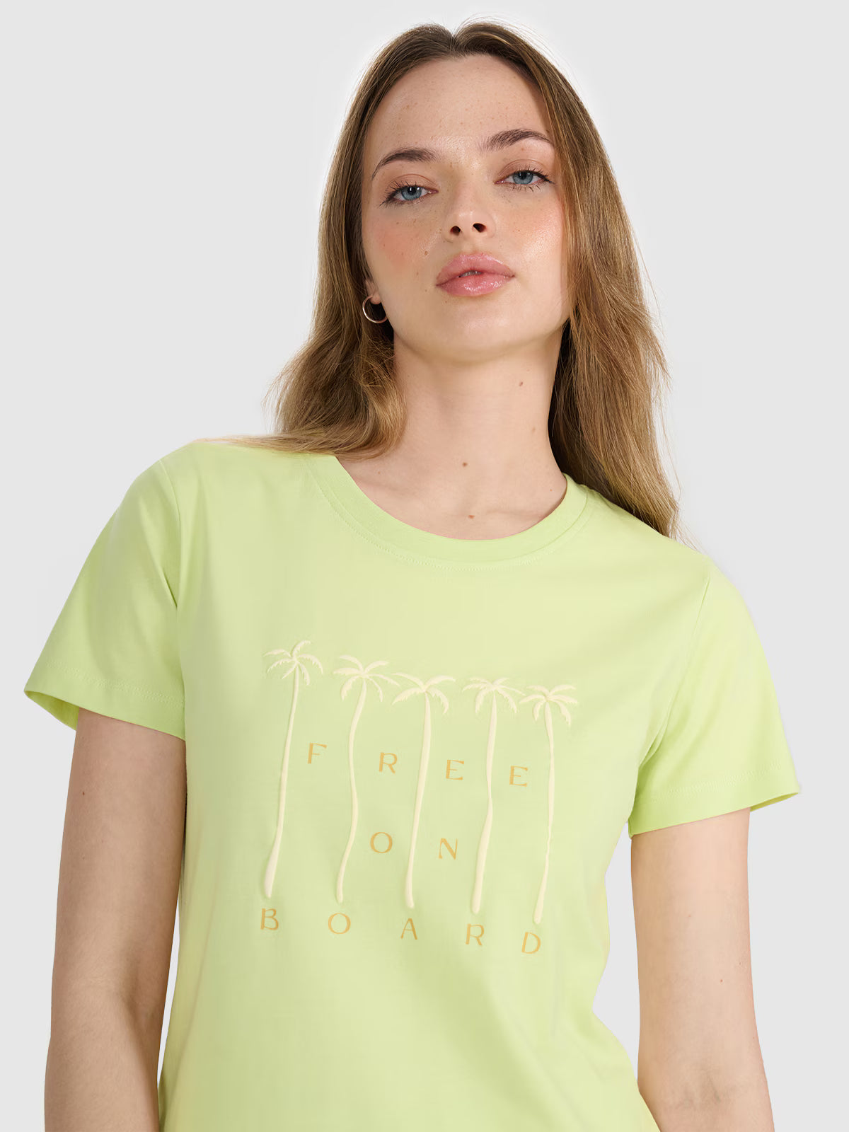 T-shirt regular z nadrukiem damski