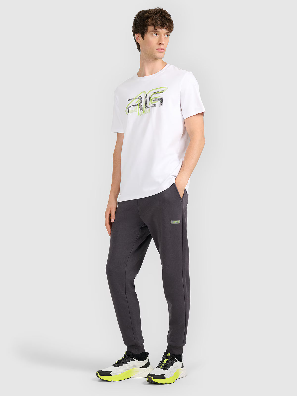 T-shirt regular z nadrukiem męski 4F x Robert Lewandowski