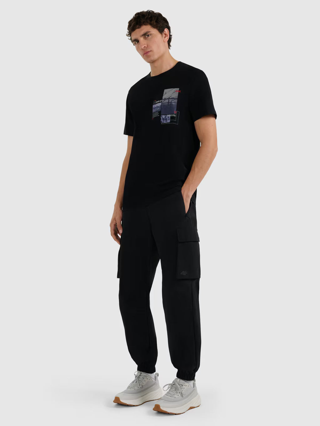 T-shirt regular z nadrukiem męski