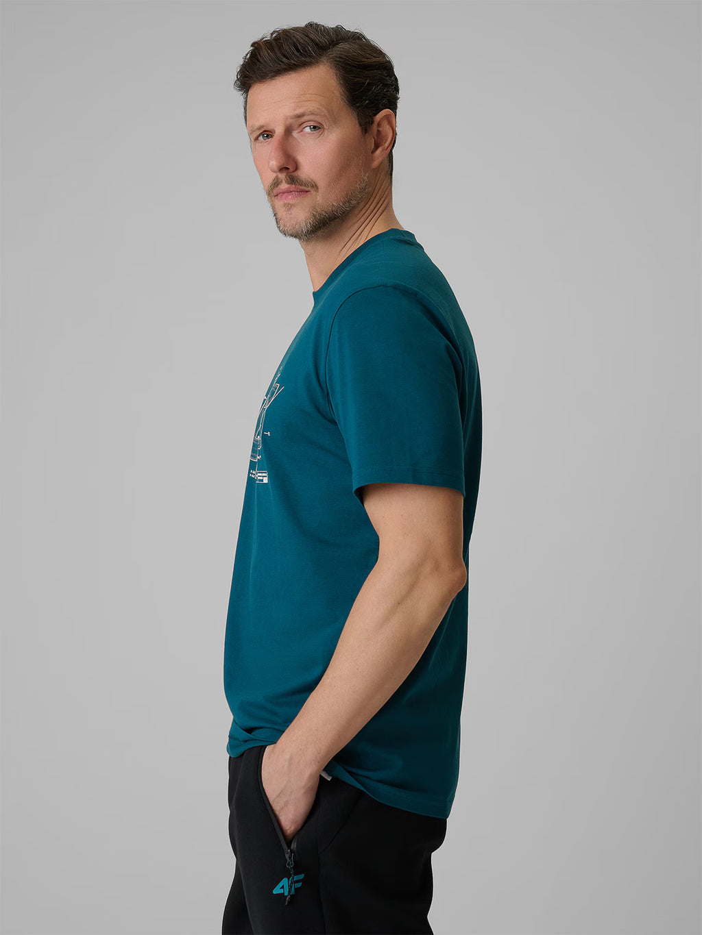 T-shirt regular z nadrukiem męski
