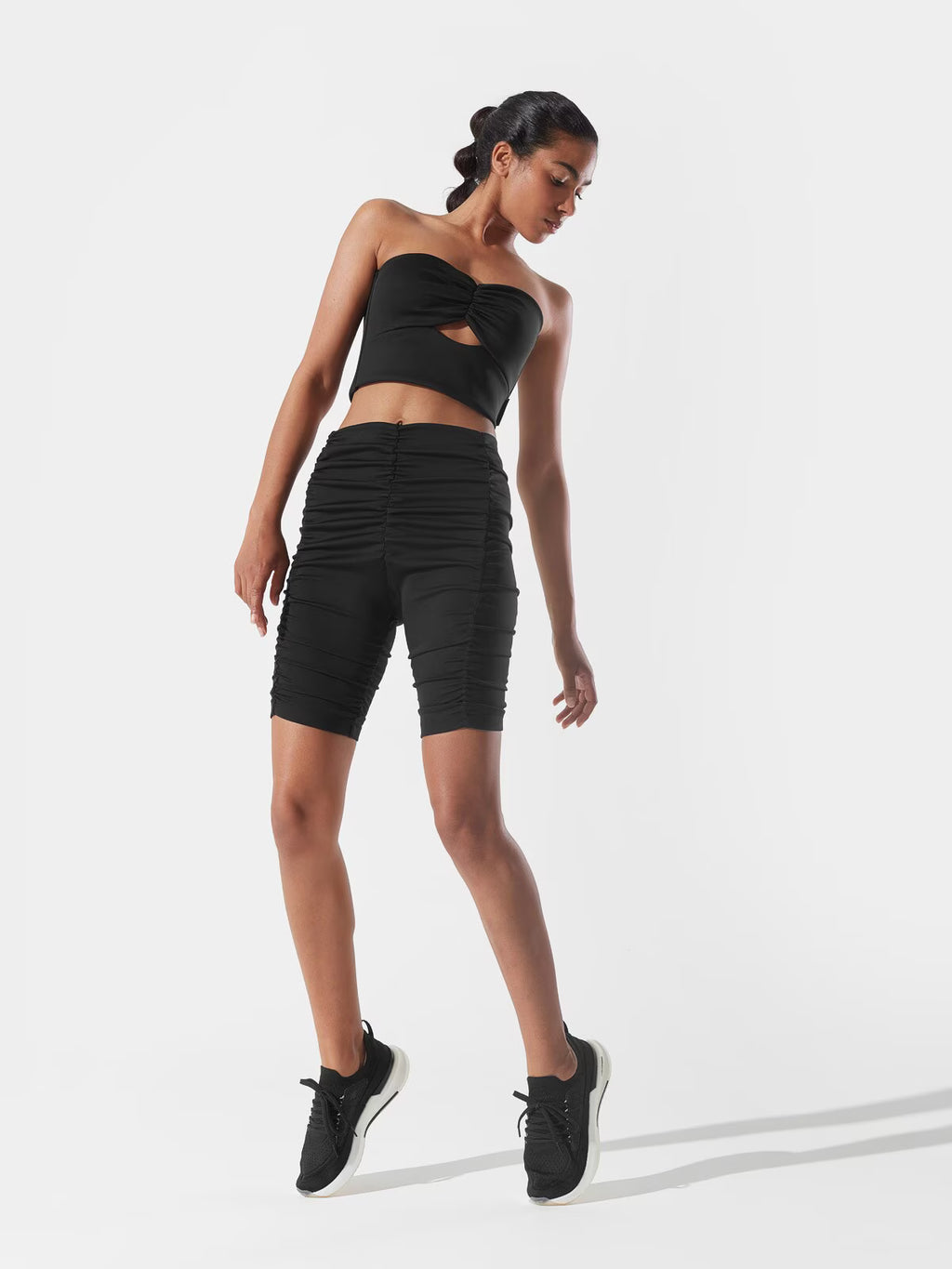 Legginsy kolarki z materiałów z recyklingu damskie 4F x Anna Lewandowska