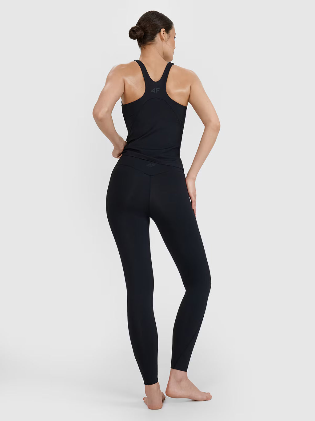 Legginsy do jogi i pilatesu szybkoschnące damskie