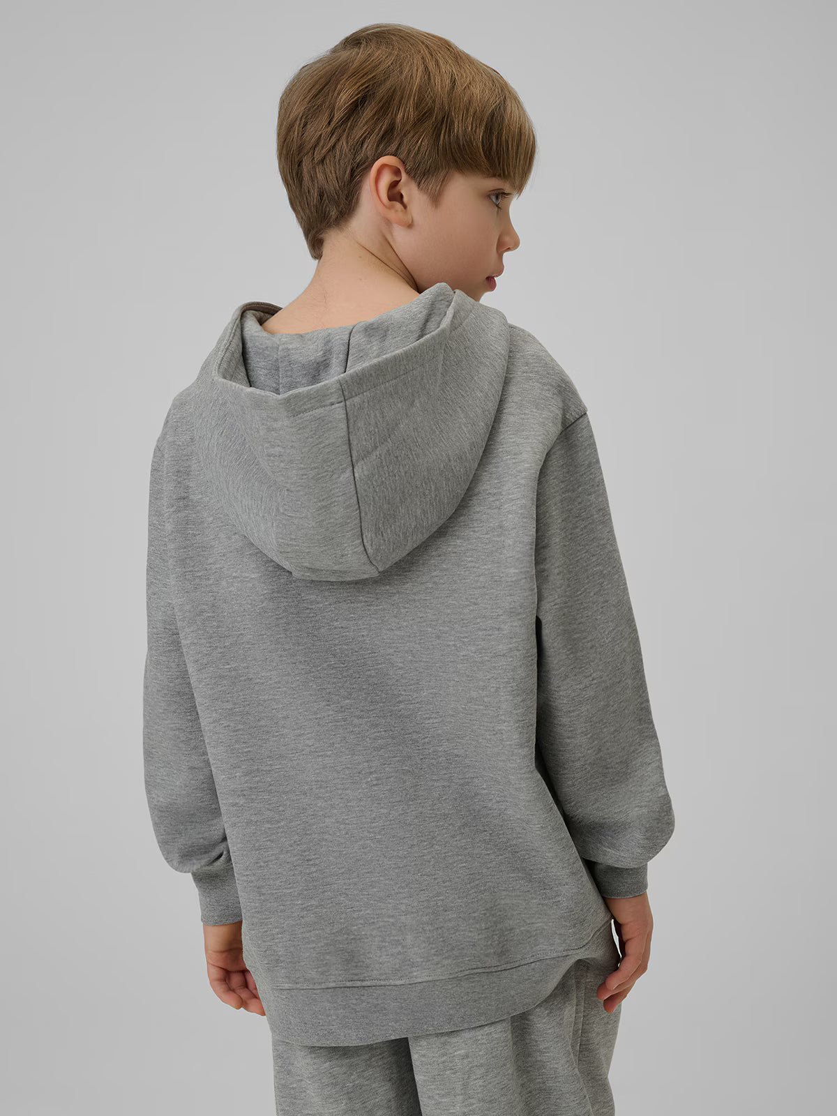 Bluza dresowa loose z kapturem chłopięca