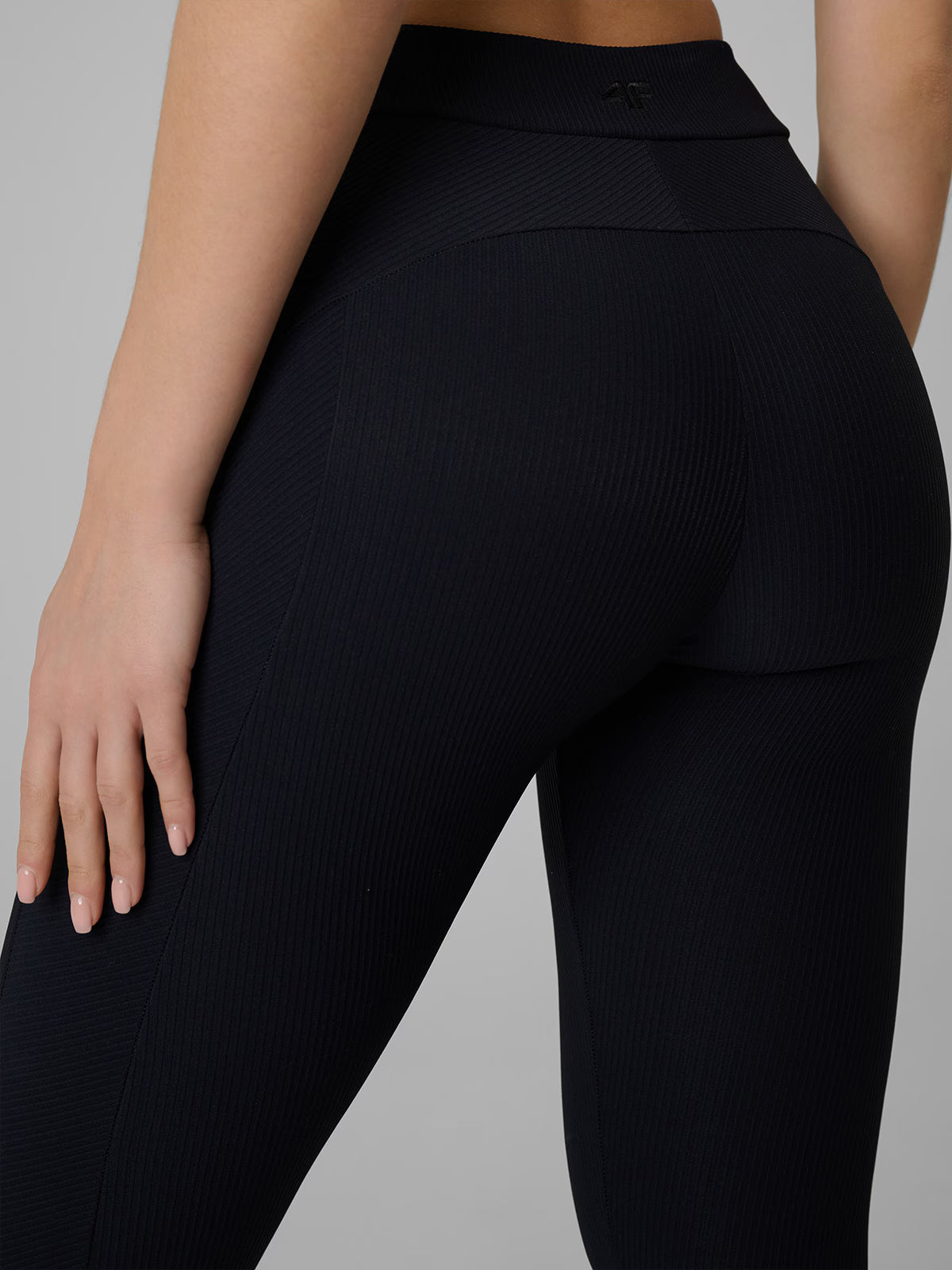 Legginsy dzianinowe prążkowane damskie