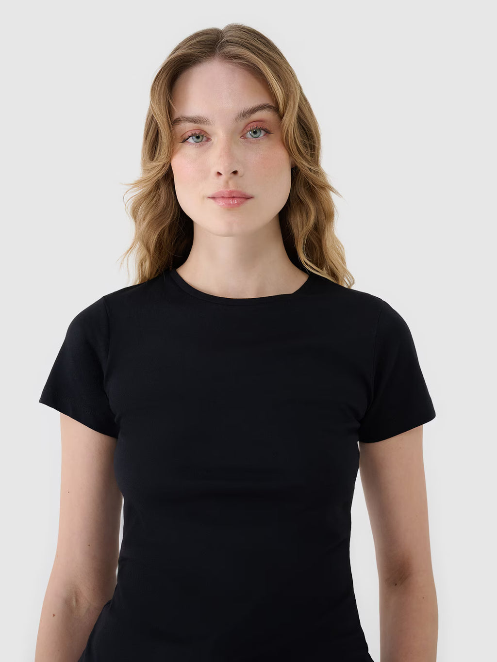 T-shirt slim z modalem damski