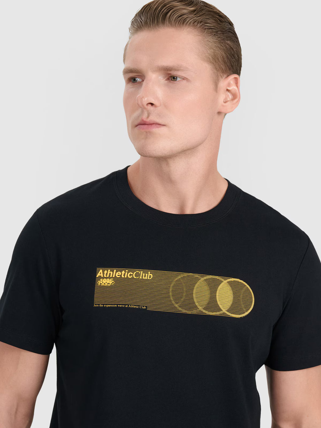 T-shirt regular z nadrukiem męski