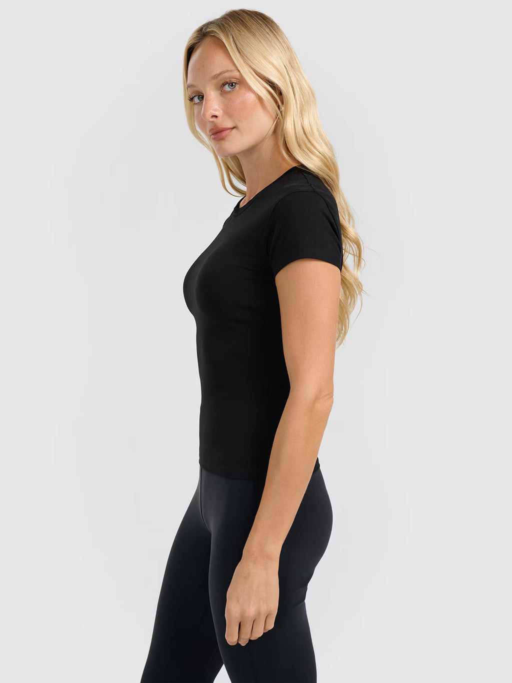 T-shirt slim gładki damski