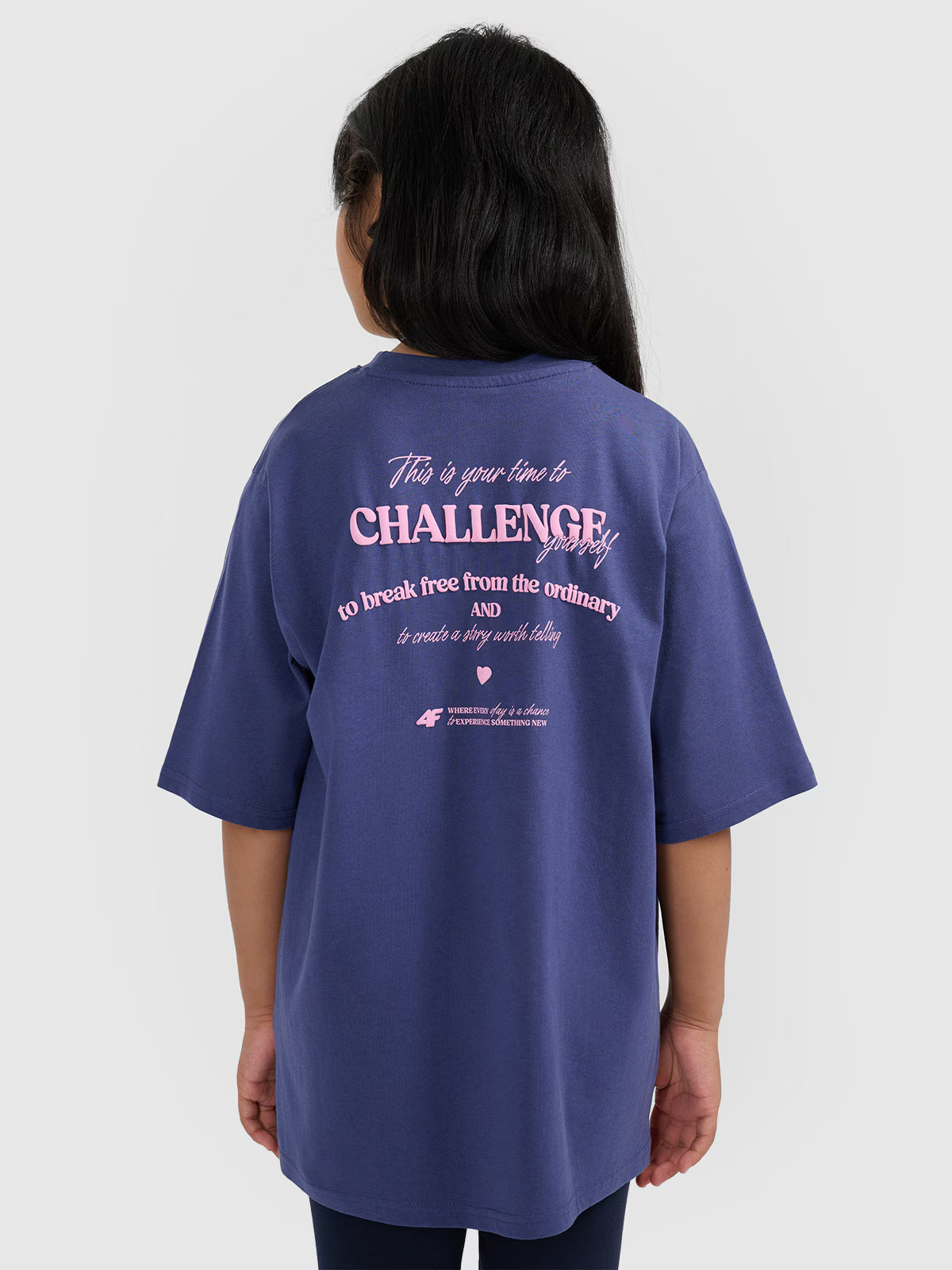 T-shirt oversize z nadrukiem dziewczęcy