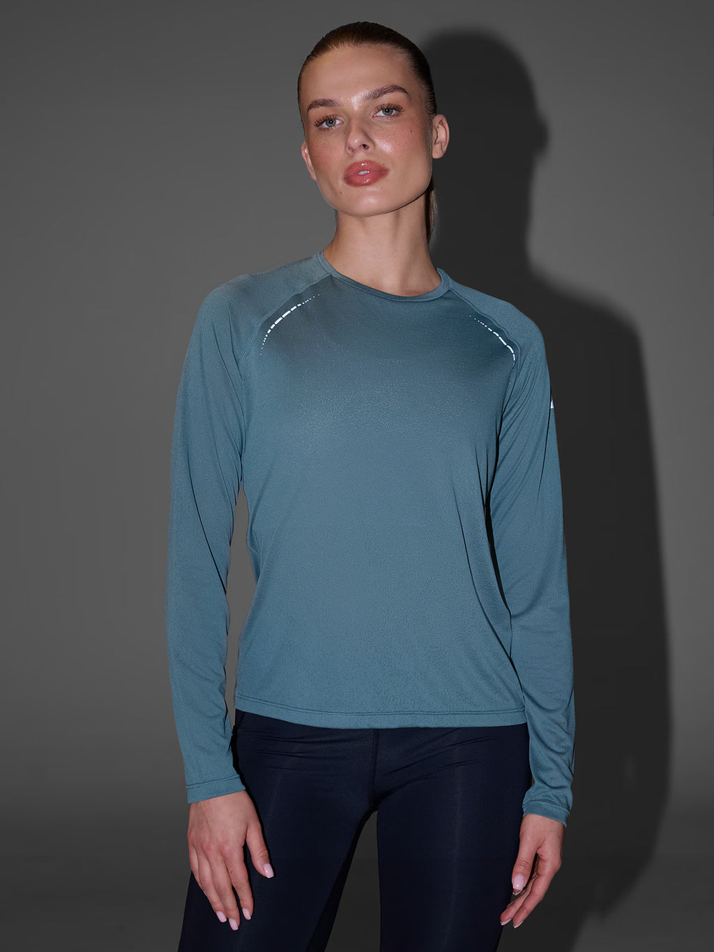 Longsleeve do biegania w terenie szybkoschnący damski