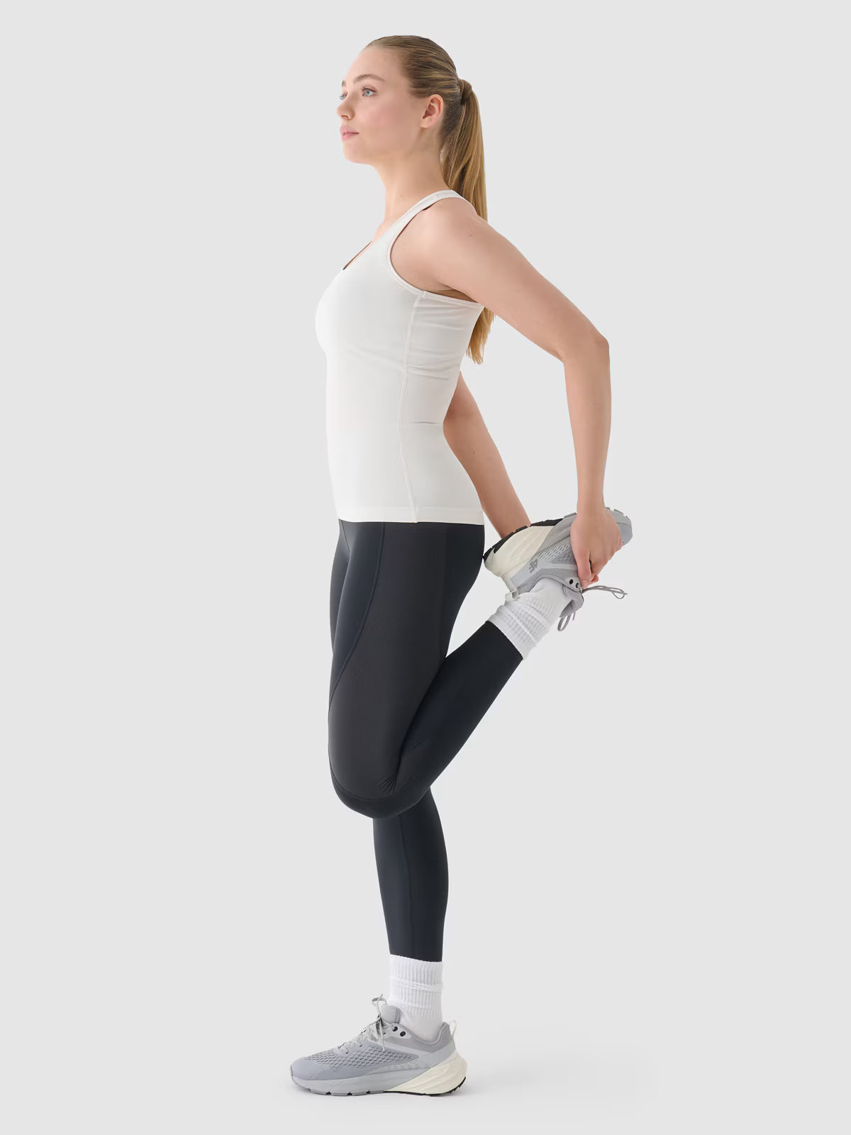 Top slim treningowy damski