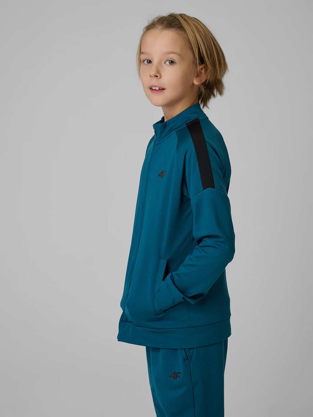 Bluza sportowa regular bez kaptura chłopięca