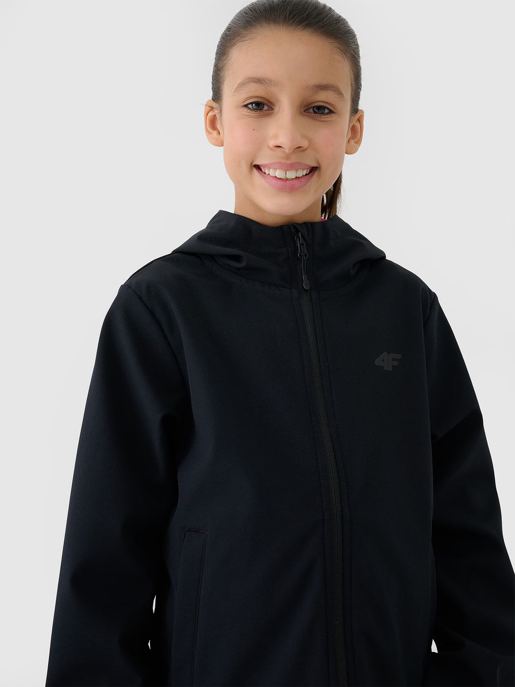 Kurtka softshell wiatroodporna membrana 5000 dziewczęca