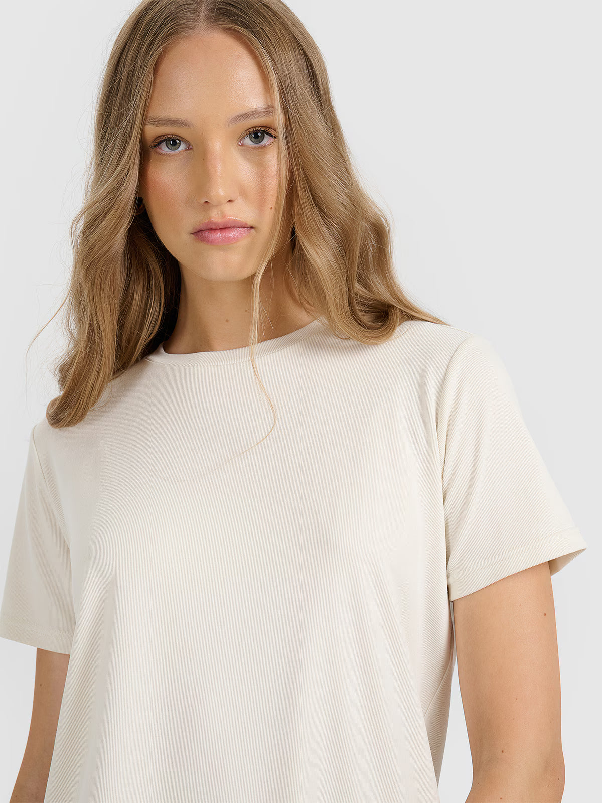 T-shirt z prążkowanej dzianiny z modalem damski