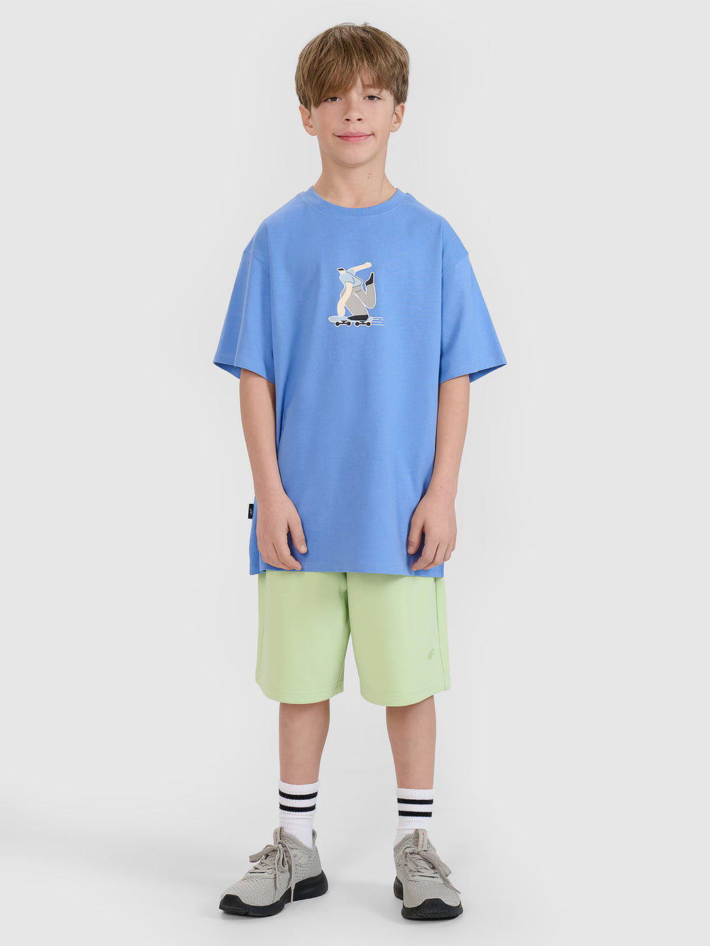 T-shirt oversize z nadrukiem chłopięcy