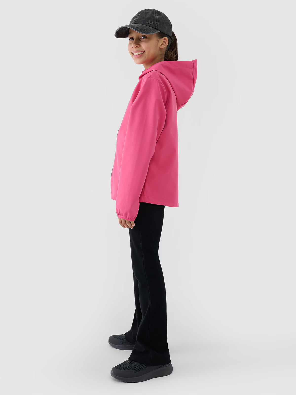 Kurtka softshell wiatroodporna membrana 5000 dziewczęca