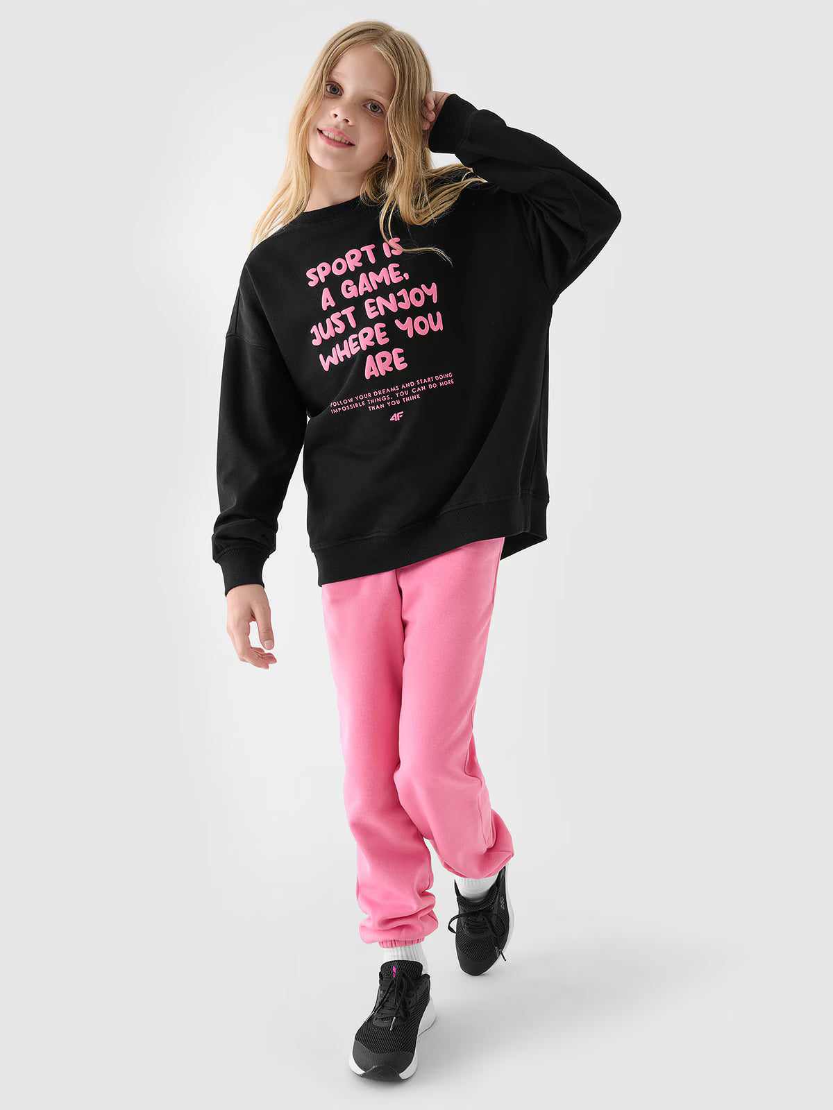Bluza dresowa nierozpinana bez kaptura dziewczęca