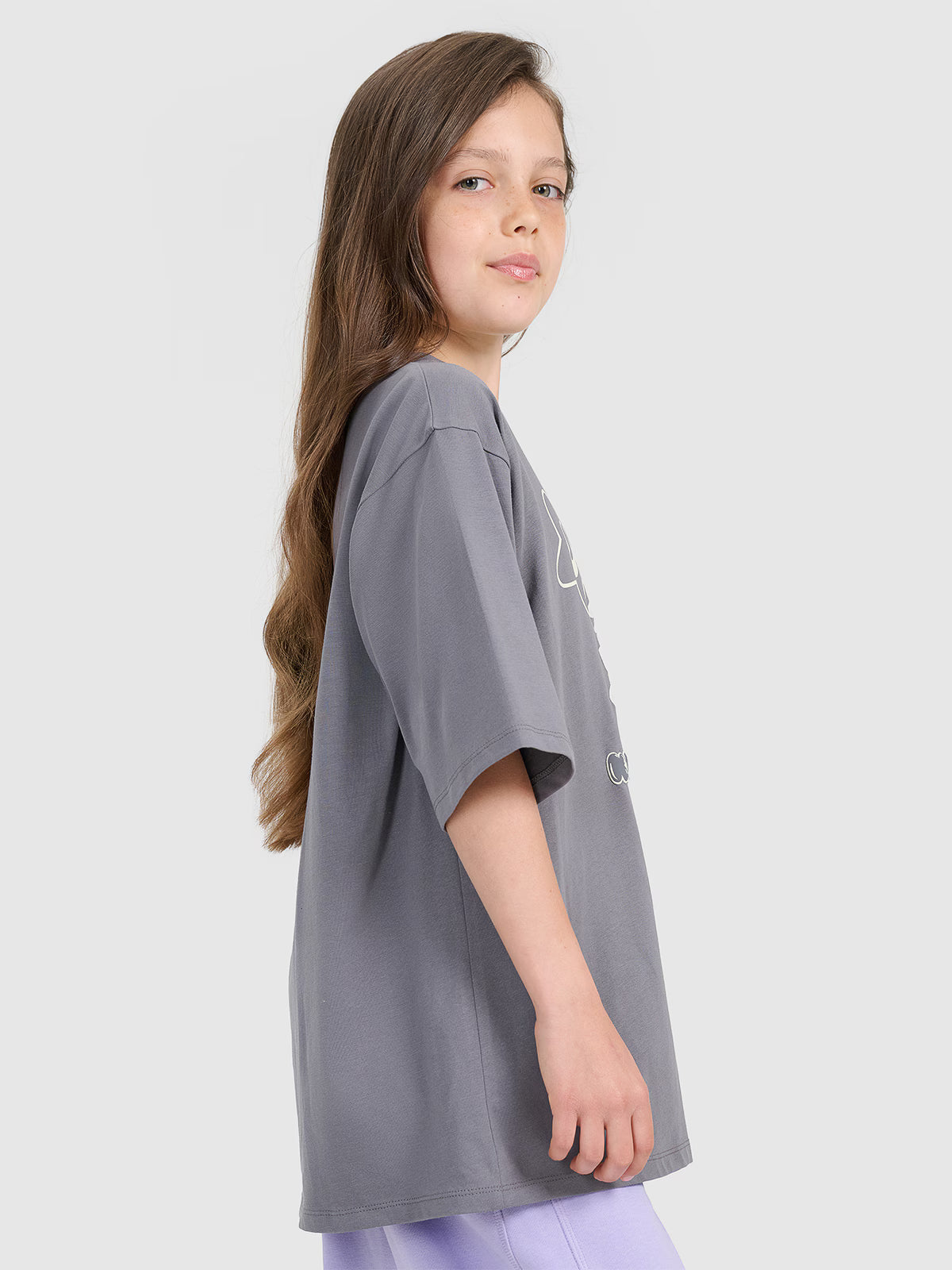 T-shirt oversize z nadrukiem dziewczęcy