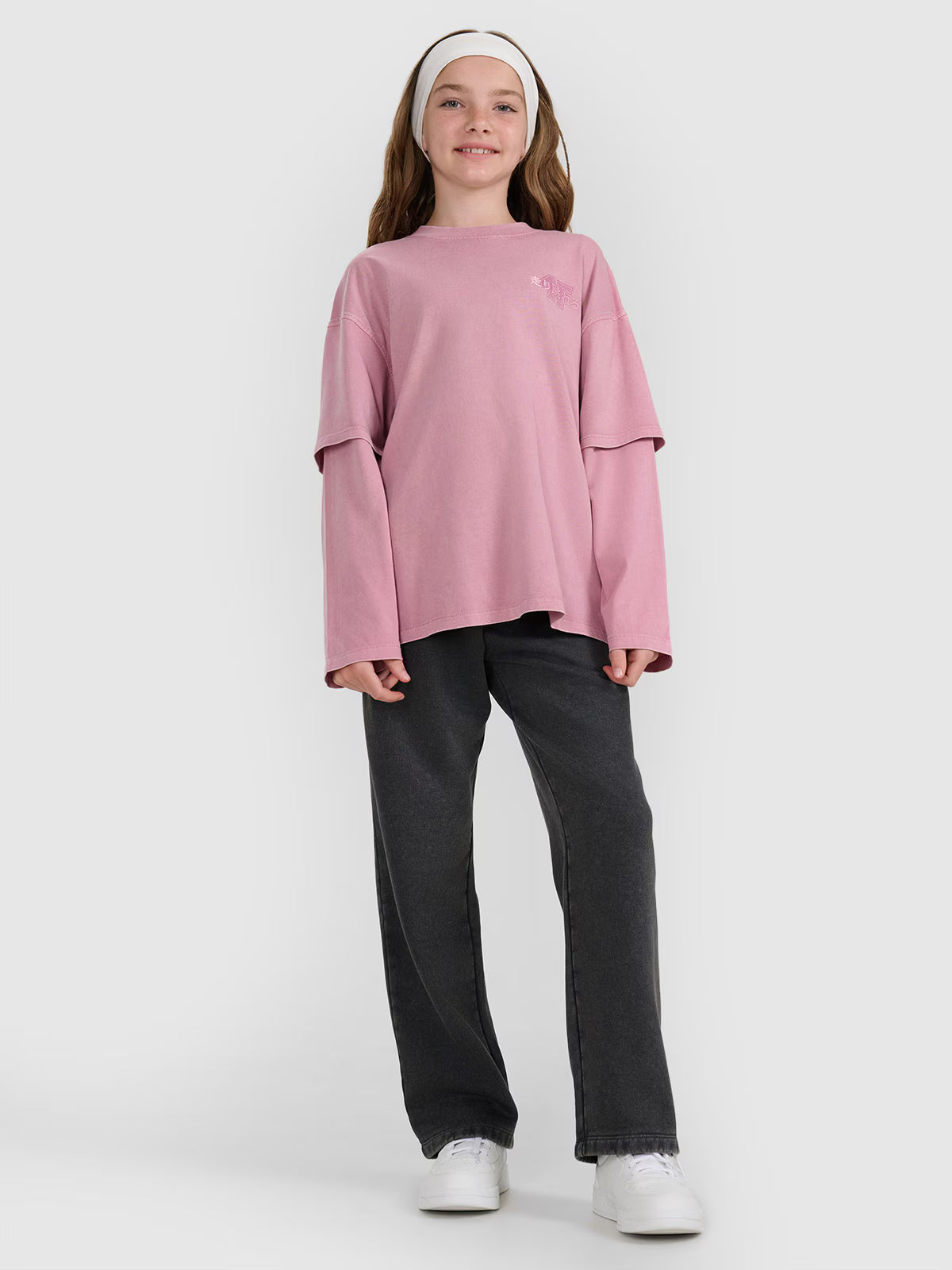 Longsleeve oversize z nadrukiem dziewczęcy