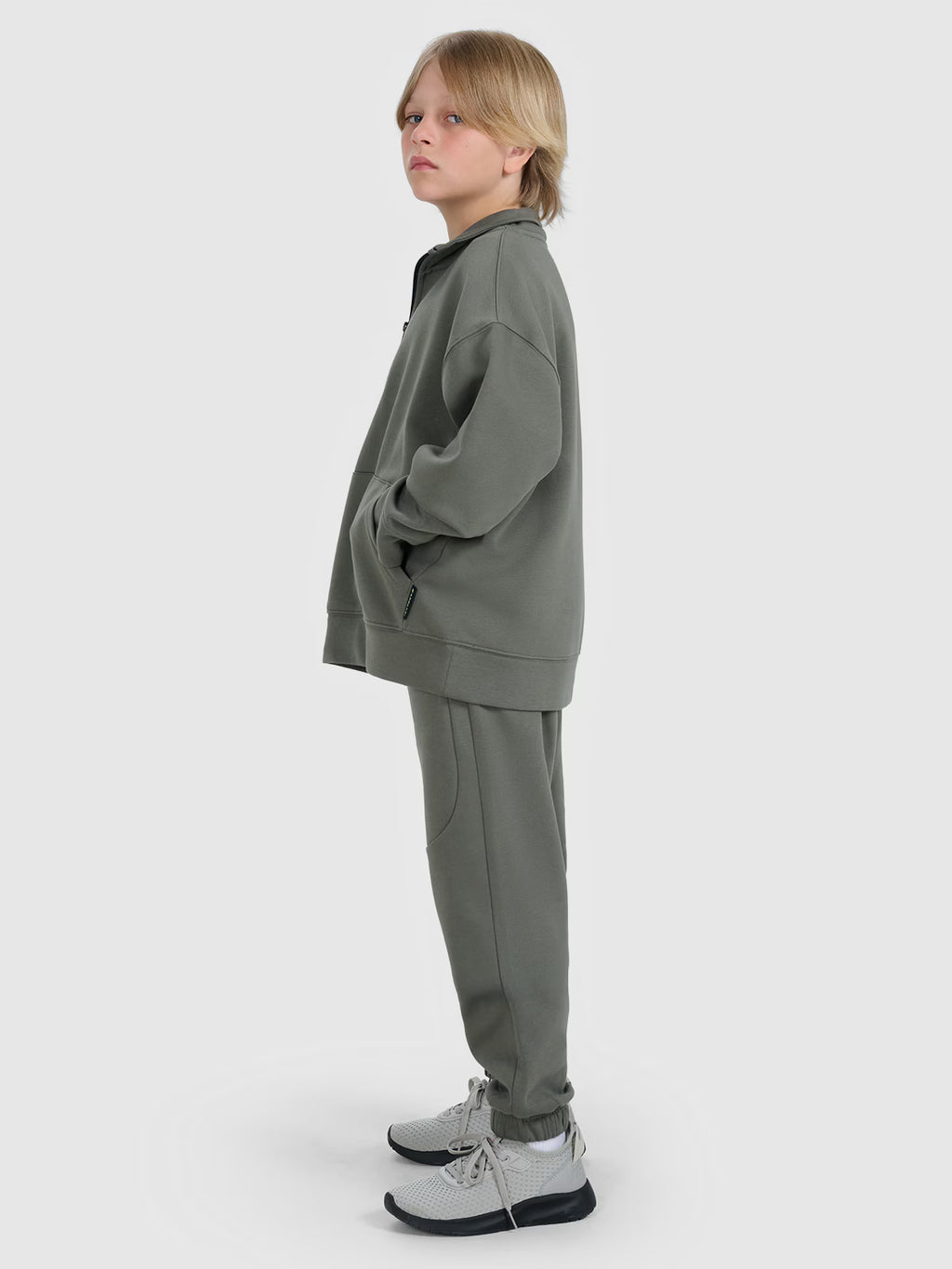 Bluza dresowa ze stójką z zamkiem chłopięca