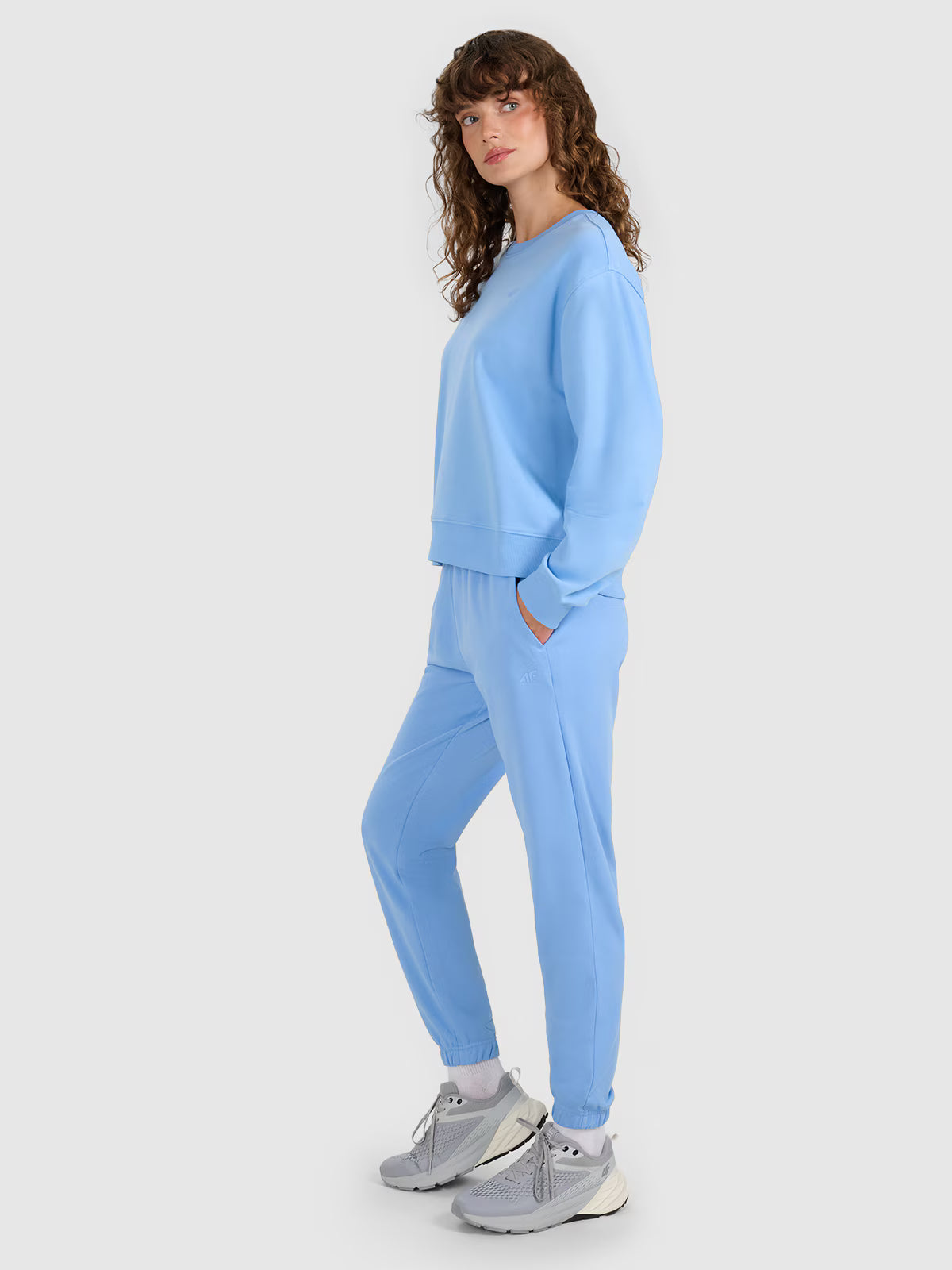 Bluza dresowa nierozpinana bez kaptura damska
