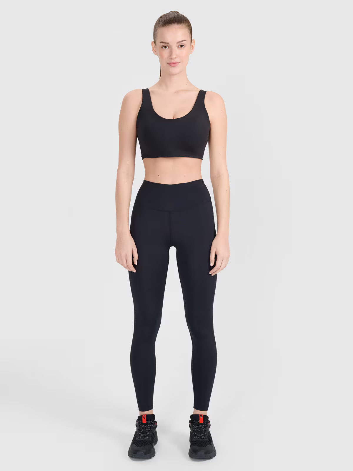 Legginsy treningowe damskie