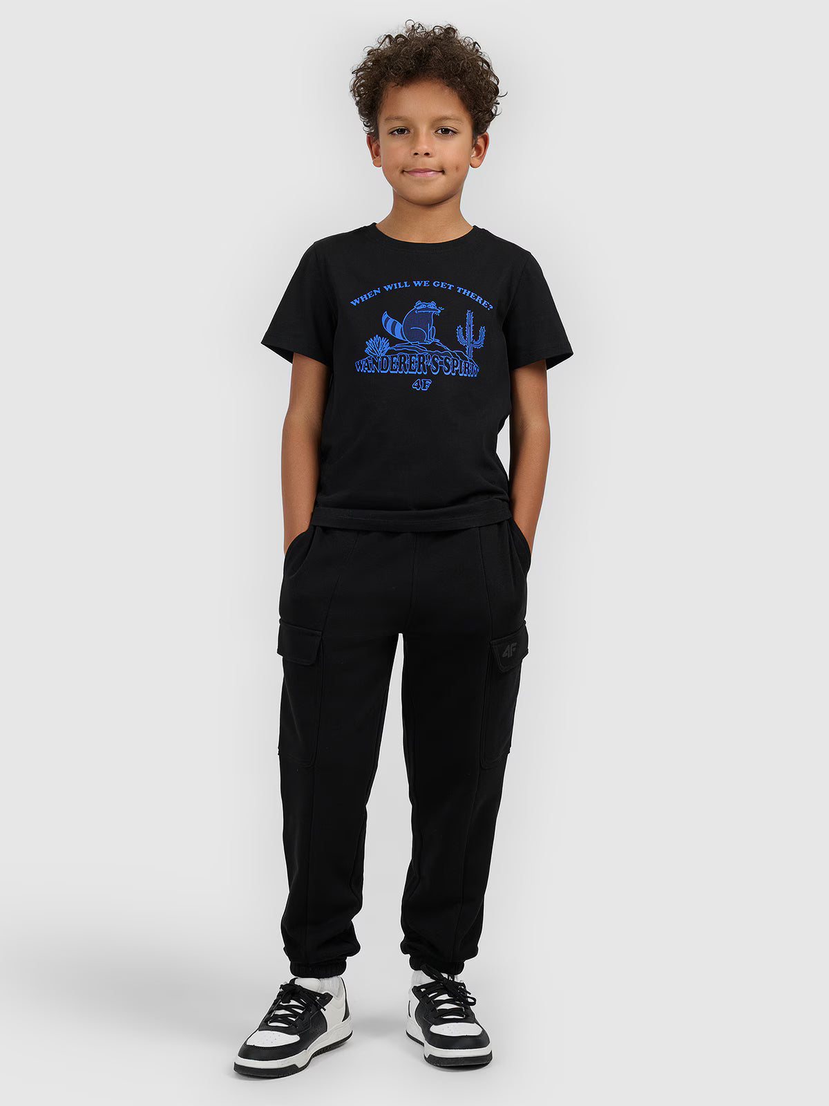 T-shirt regular z nadrukiem chłopięcy