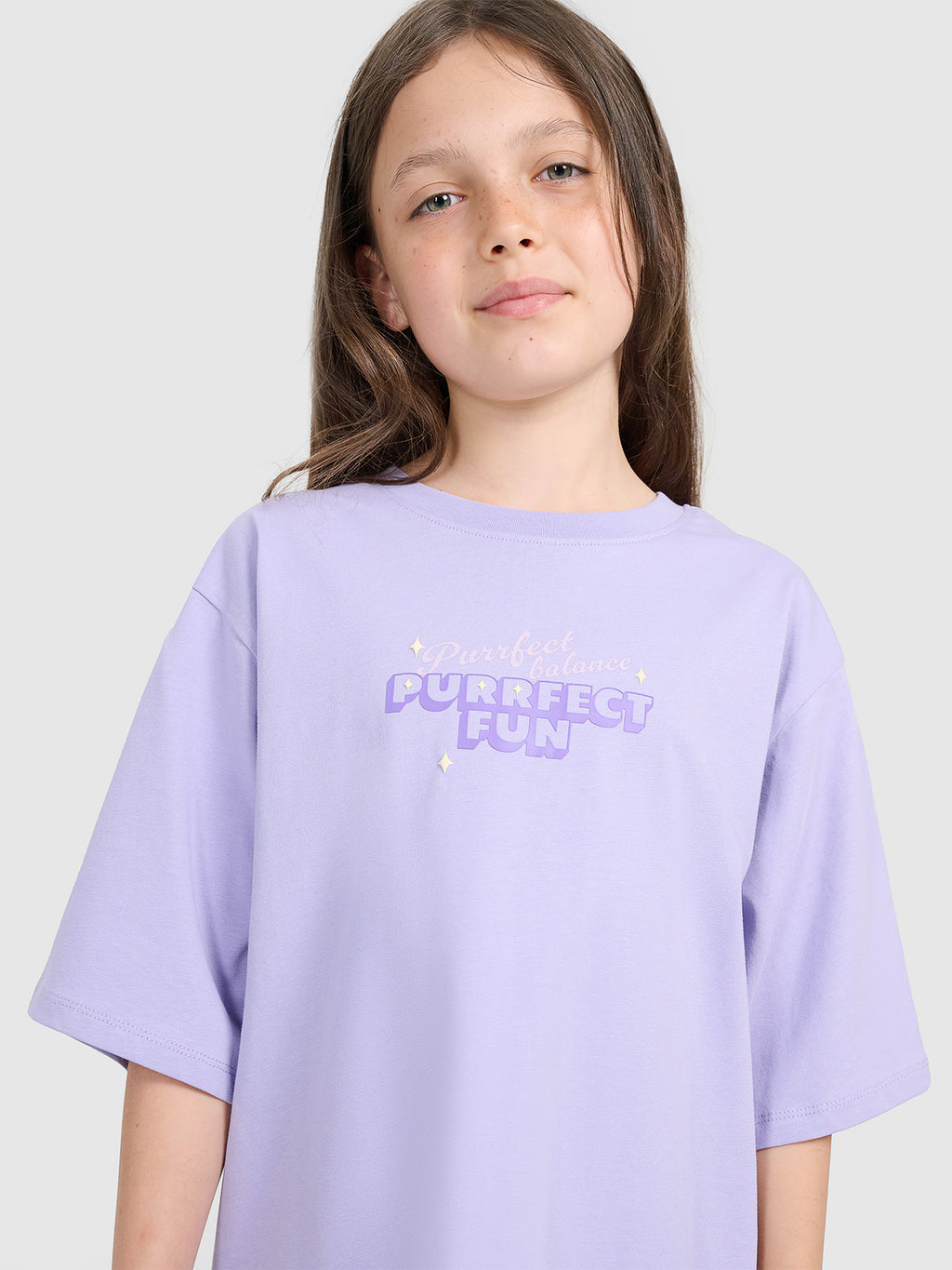 T-shirt oversize z nadrukiem dziewczęcy