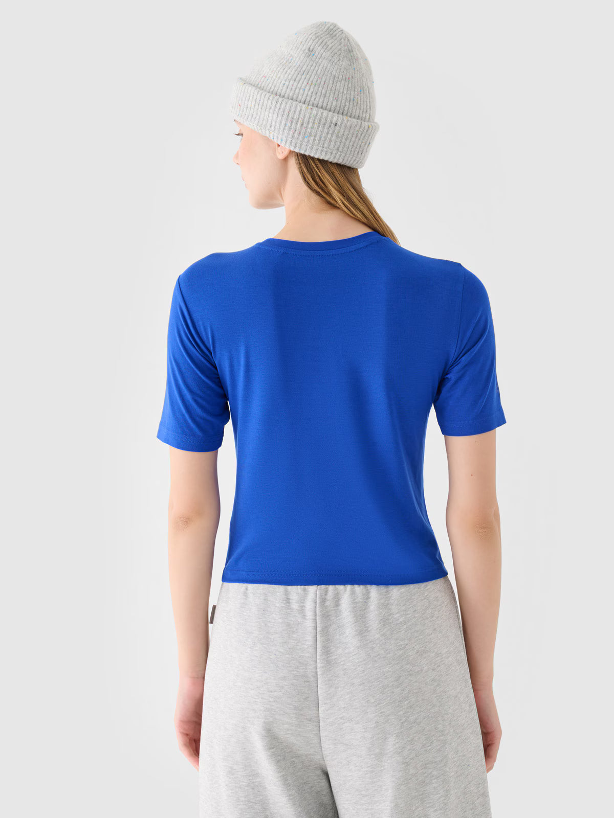 T-shirt slim gładki damski