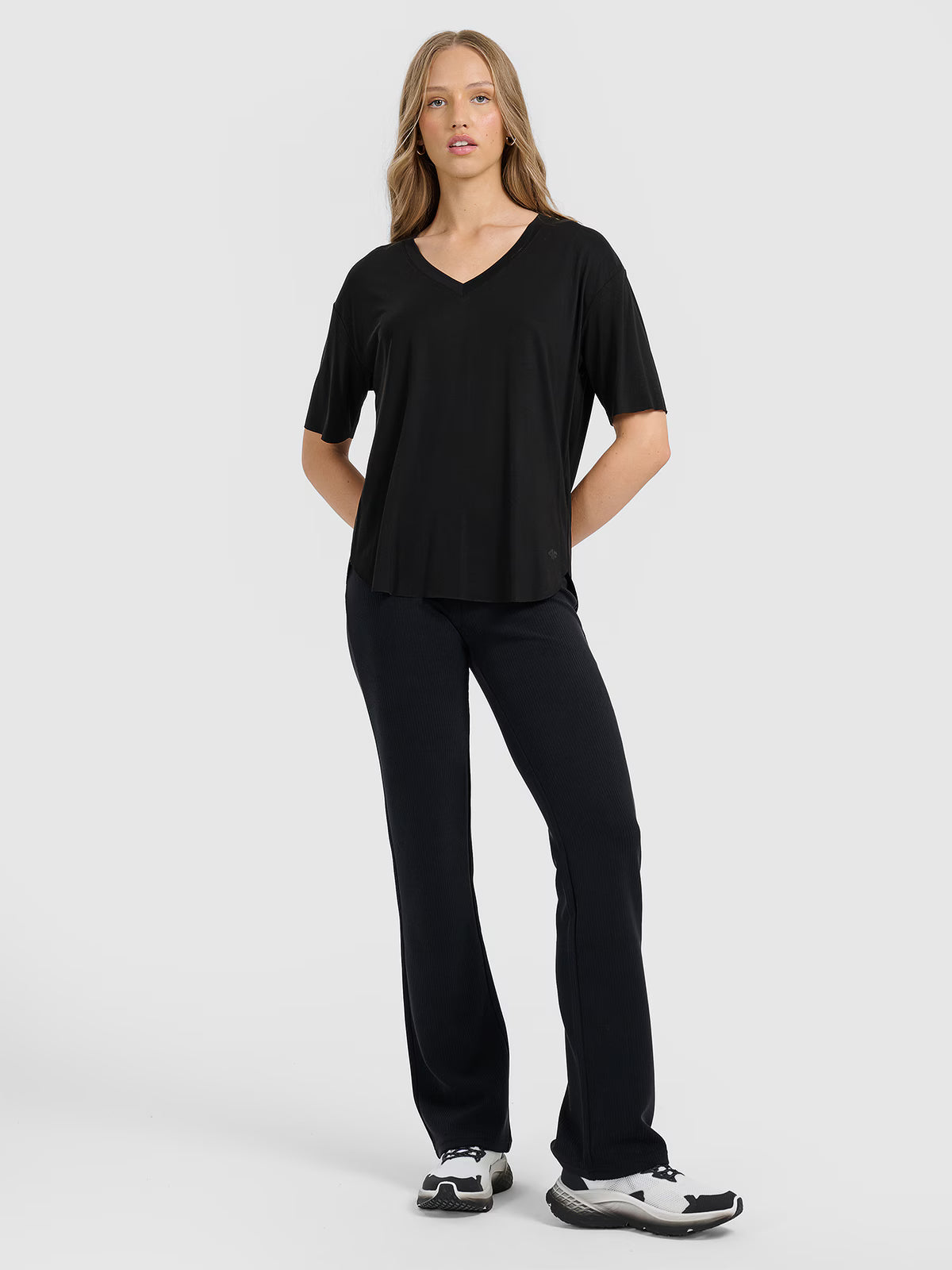 T-shirt oversize z modalem damski