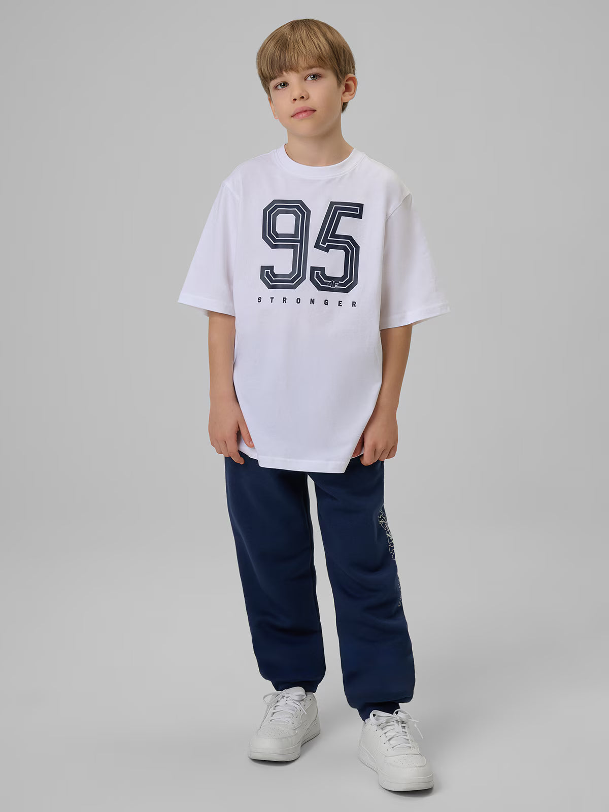 T-shirt loose z nadrukiem chłopięcy