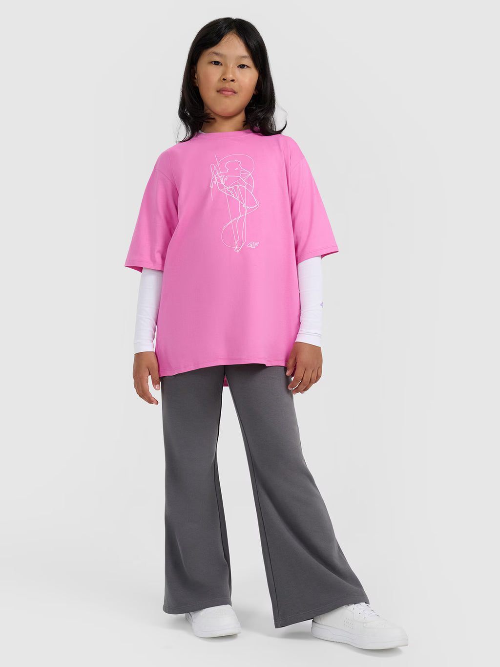 T-shirt oversize z nadrukiem dziewczęcy