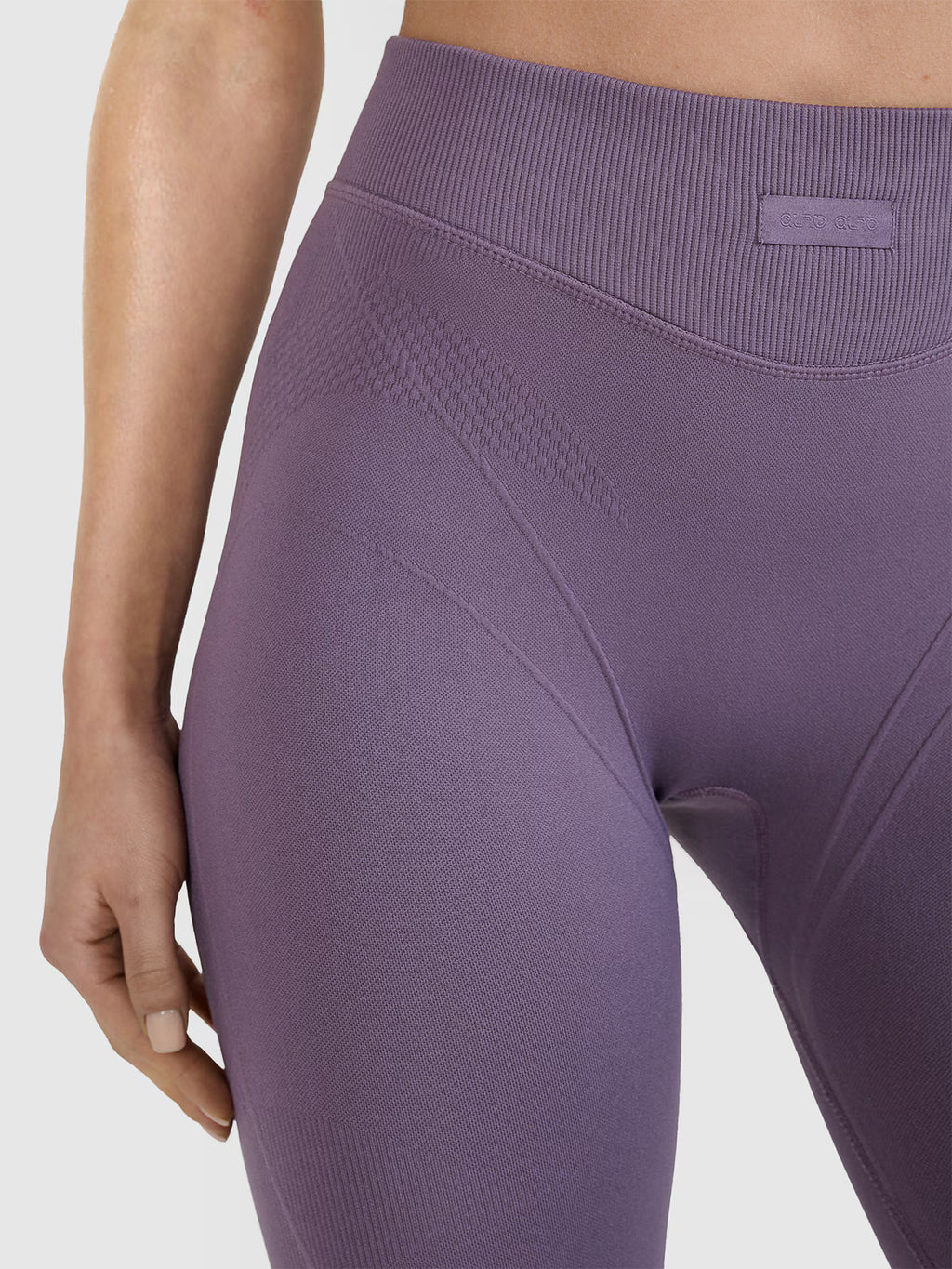Legginsy treningowe bezszwowe 4F x Anna Lewandowska