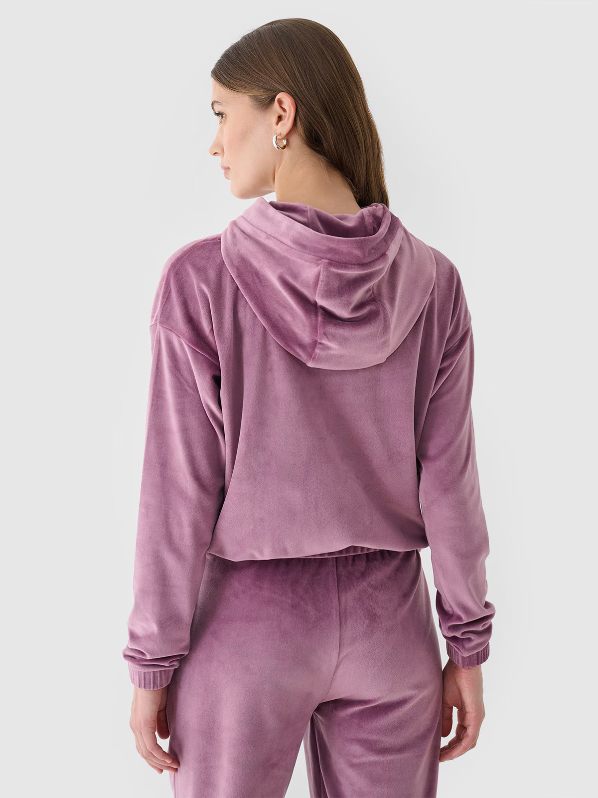 Bluza dresowa z weluru nierozpinana z kapturem damska