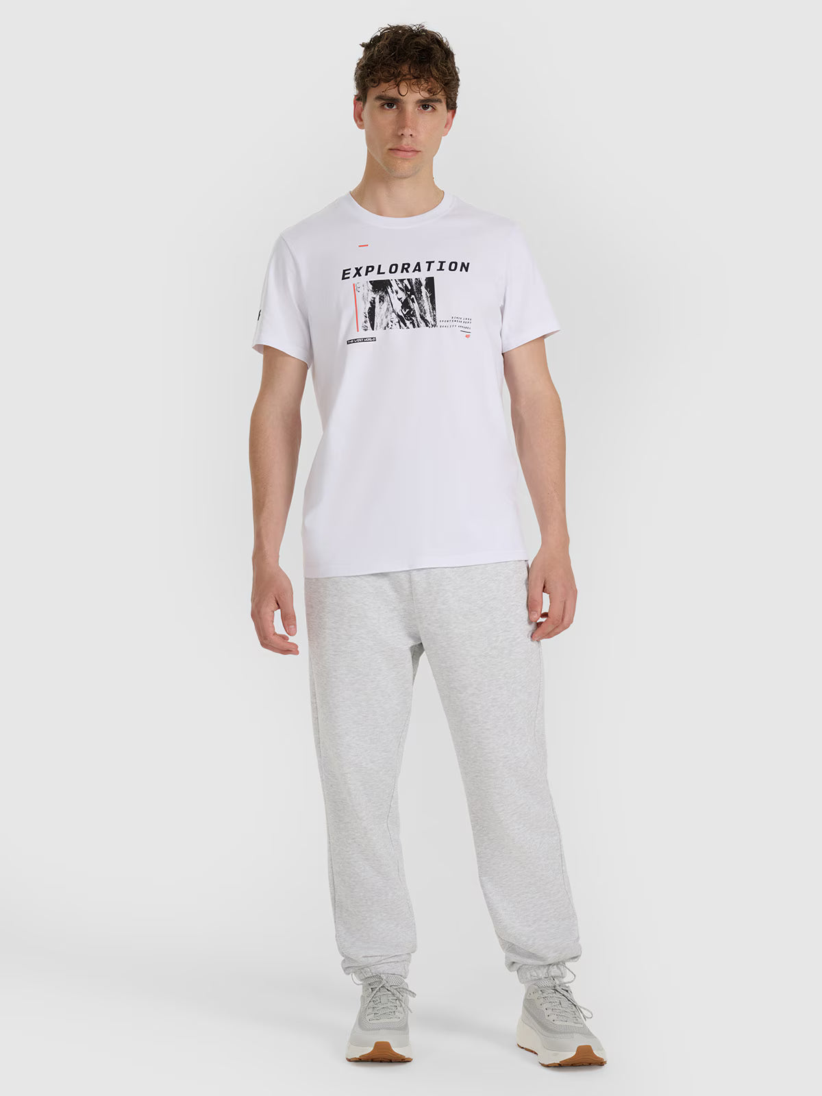 T-shirt regular z nadrukiem męski