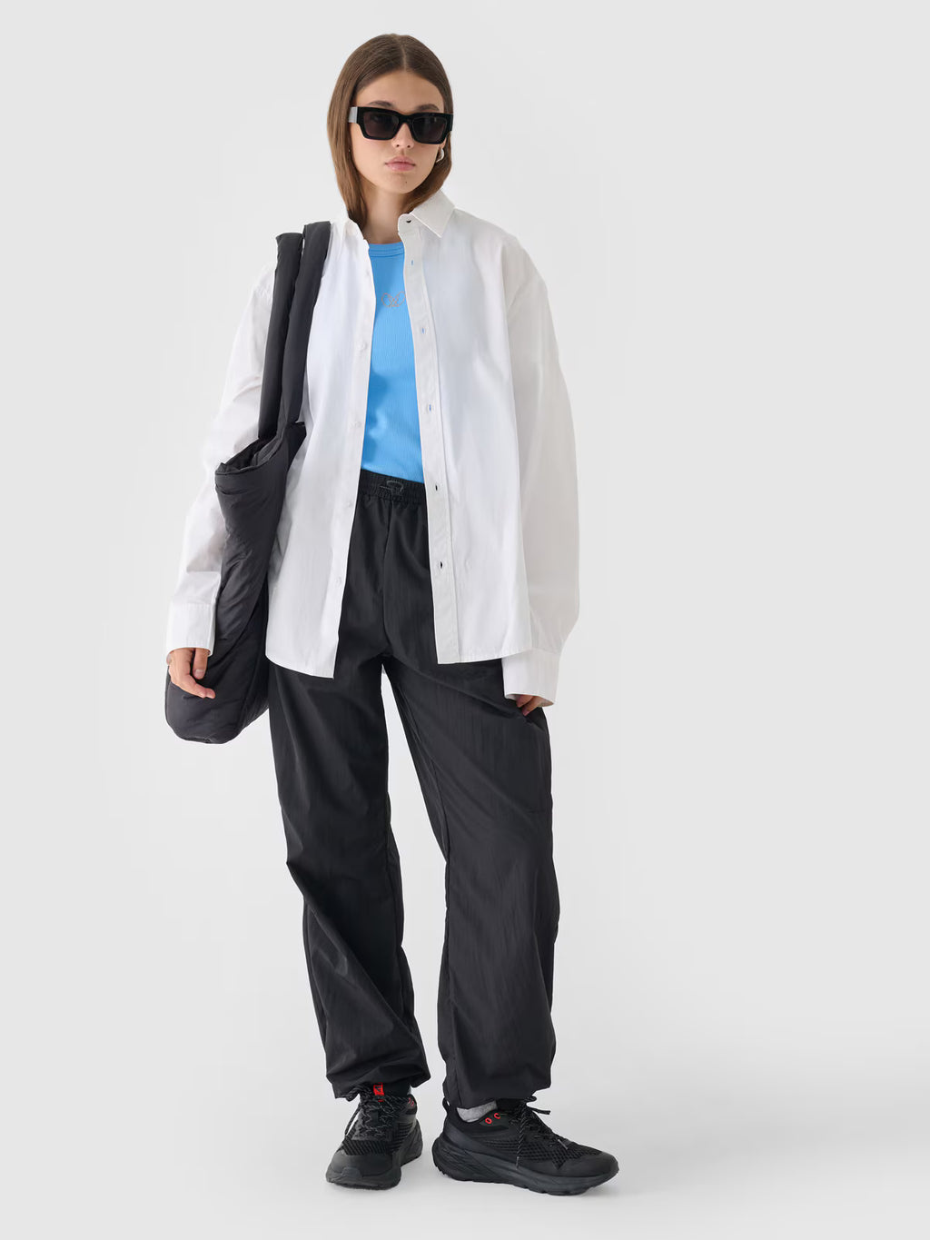 Spodnie casual parachute damskie Outhorn