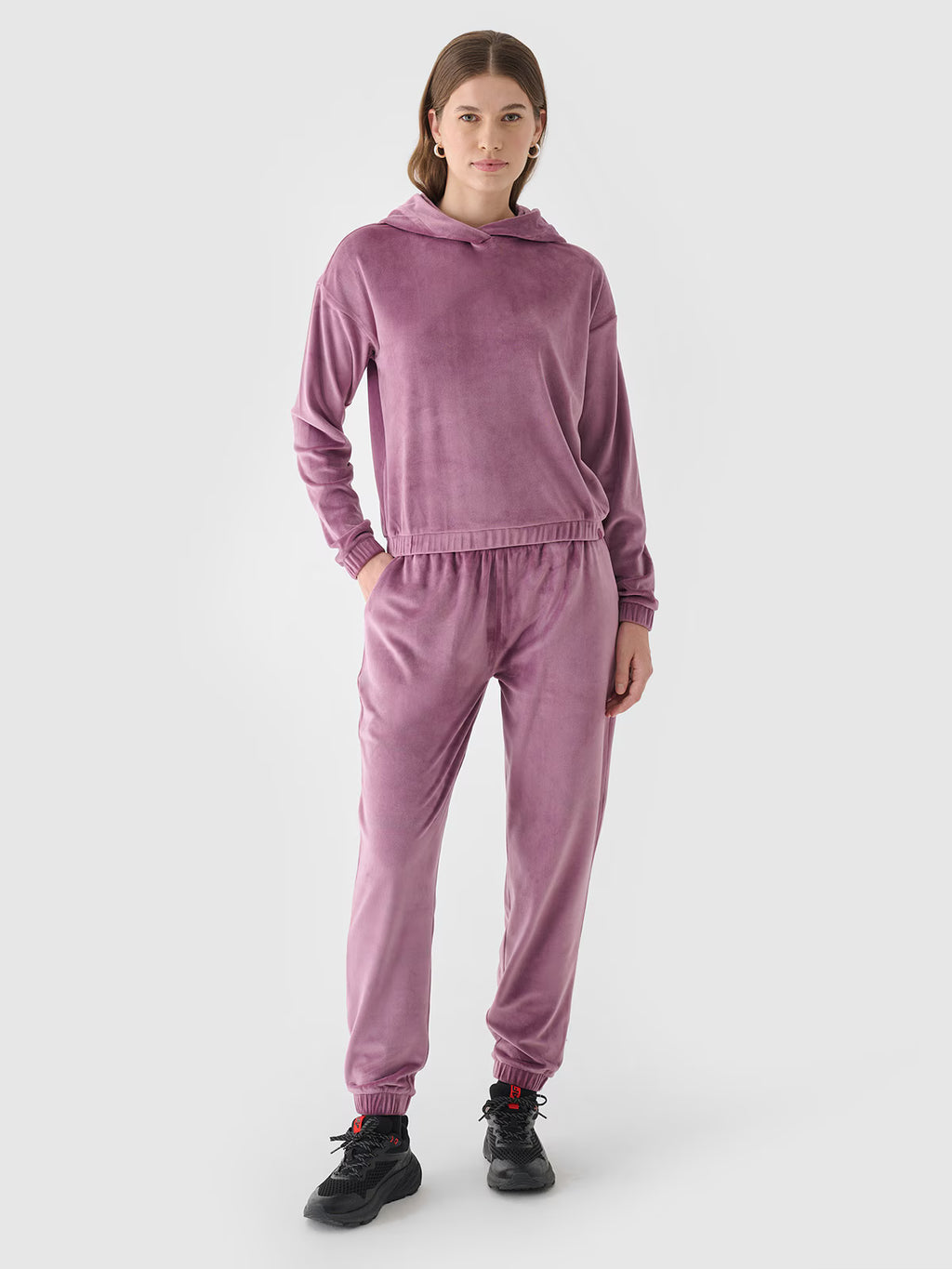 Bluza dresowa z weluru nierozpinana z kapturem damska